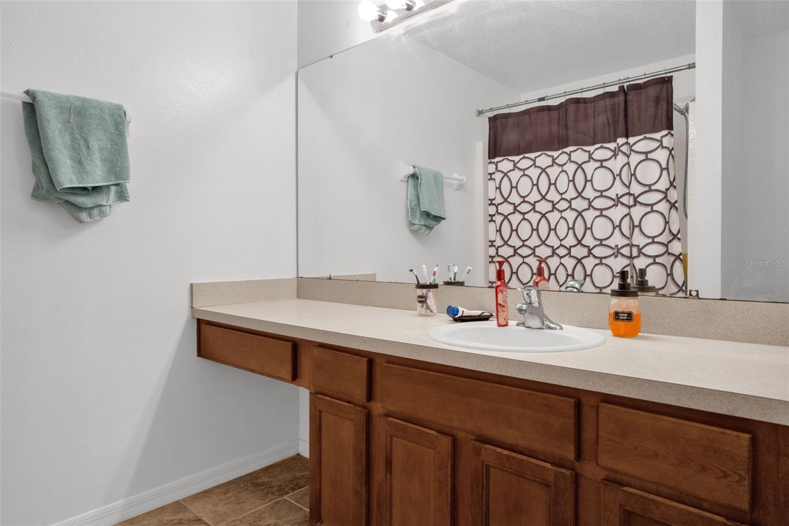 Single Family Residence at 1804 HUDSON DR, POINCIANA, photo 17 of 28