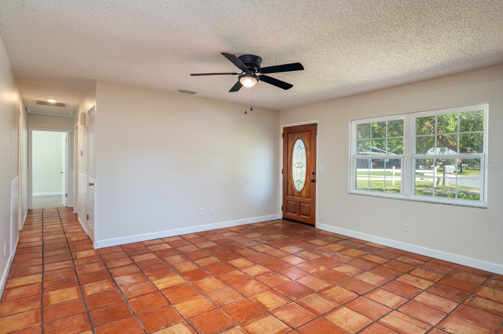 Single Family Residence at 525 S TANGERINE CT, EAGLE LAKE, photo 3 of 24