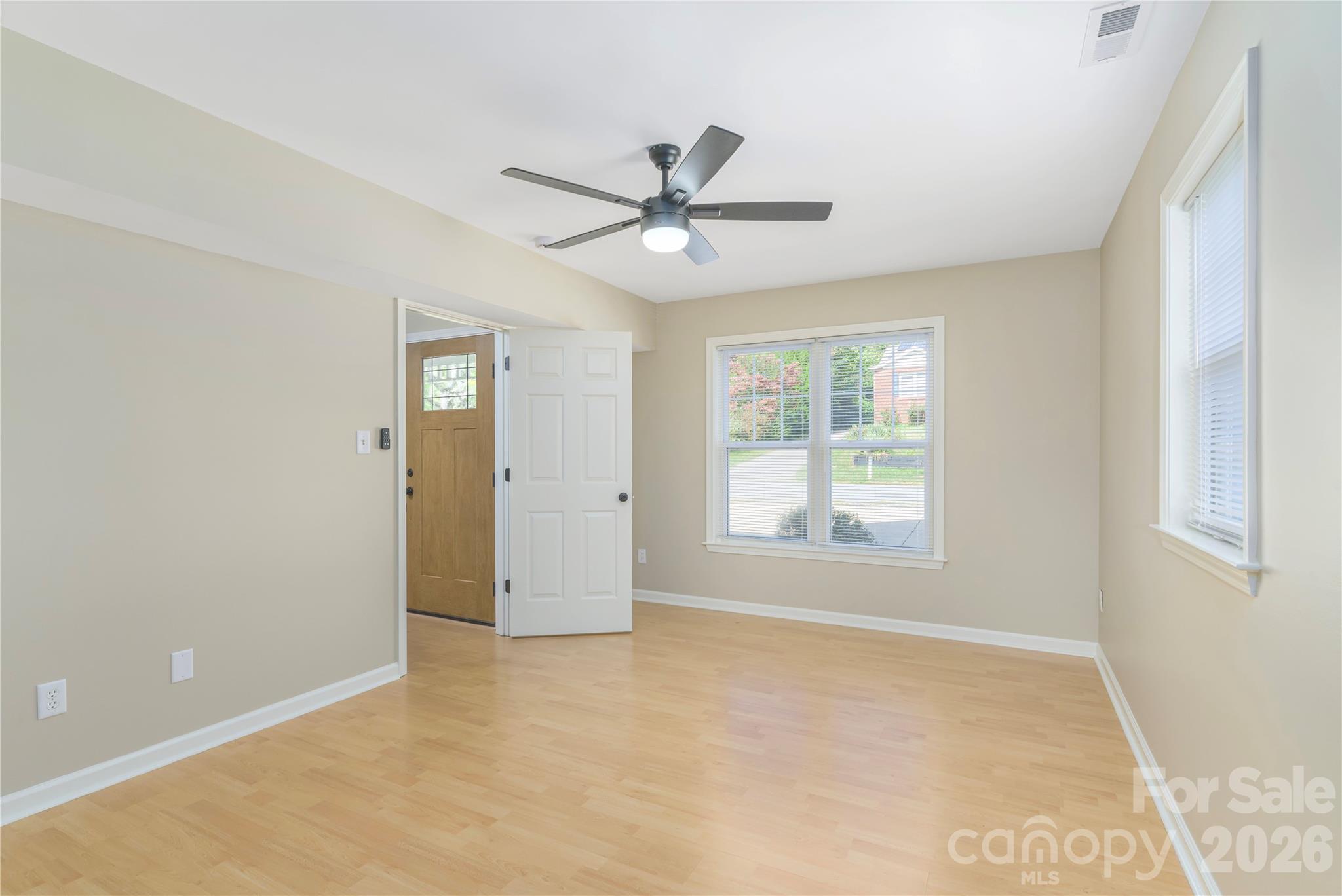 Duplex at 17 Sheridan Road, Asheville, photo 18 of 46