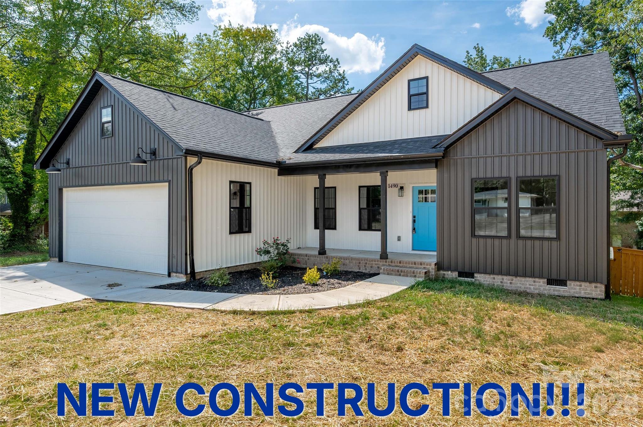 Single Family Residence at 1490 Oakwood Avenue, Kannapolis, photo 2 of 50