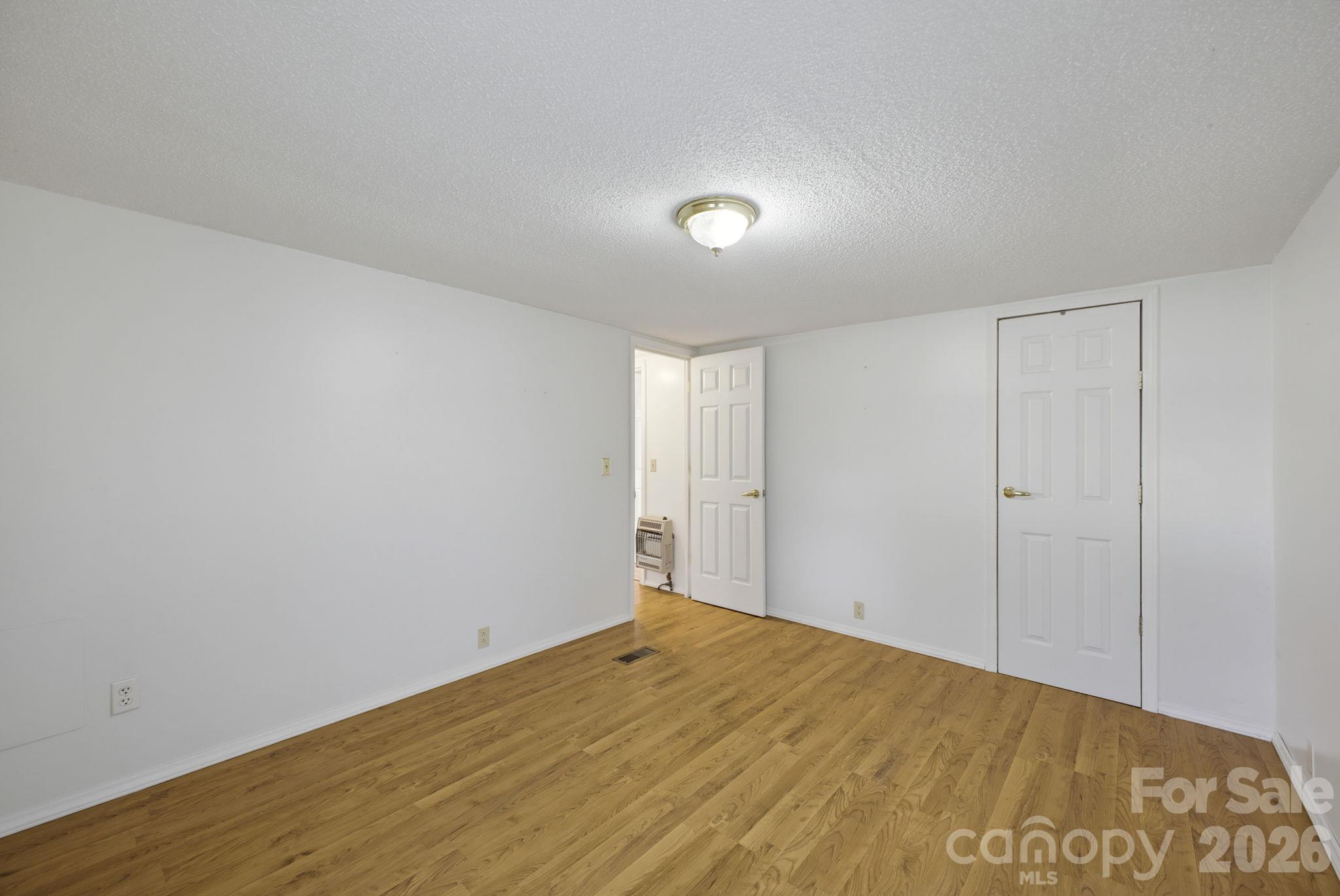 Single Family Residence at 2330 Old Home Place Drive, Newton, photo 24 of 40