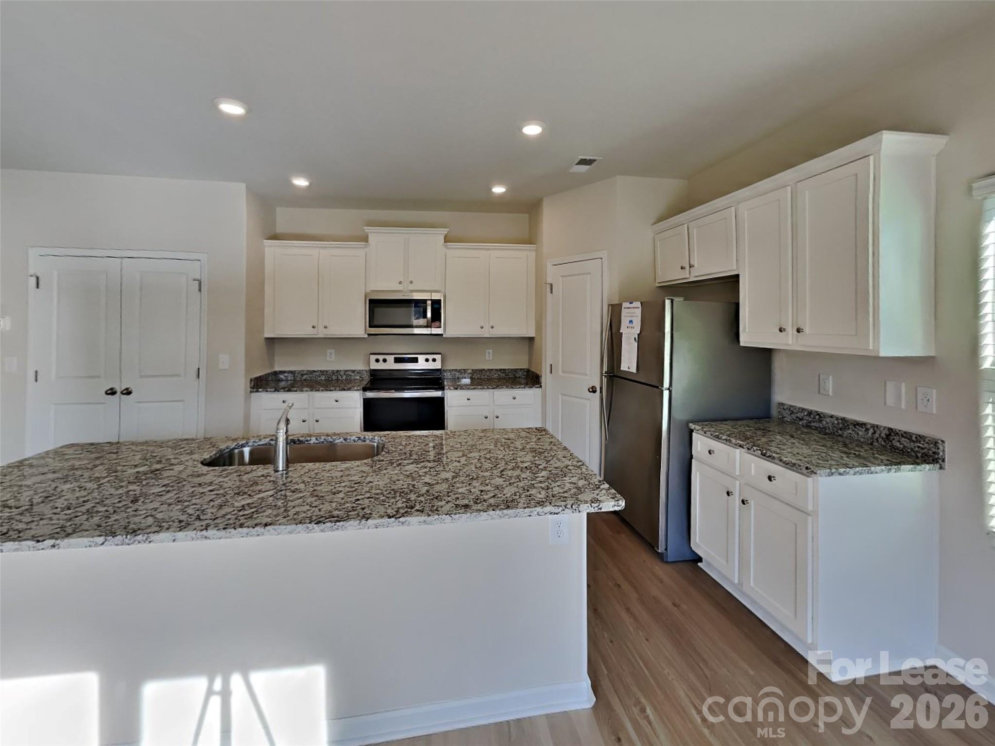 Single Family Residence at 3421 Bear Den Drive, Gastonia, photo 3 of 20