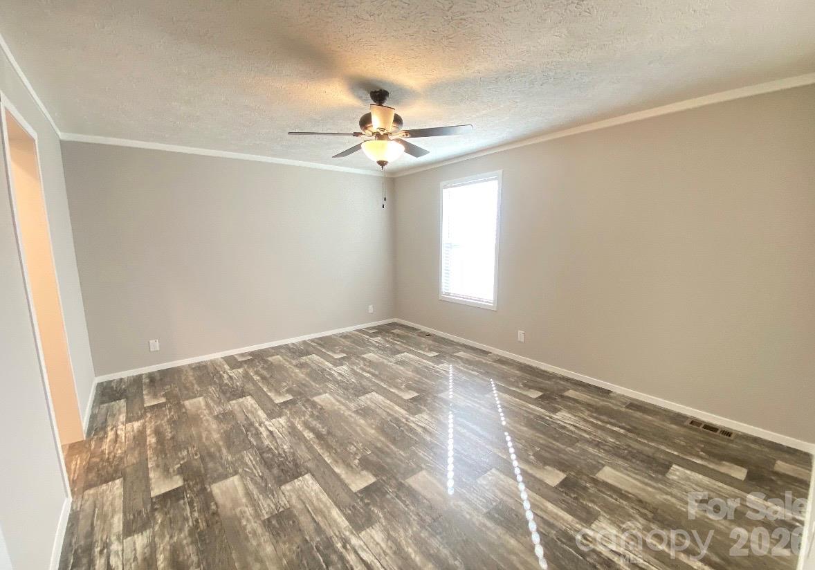 Single Family Residence at 1714 Old Amherst Circle, Morganton, photo 10 of 14