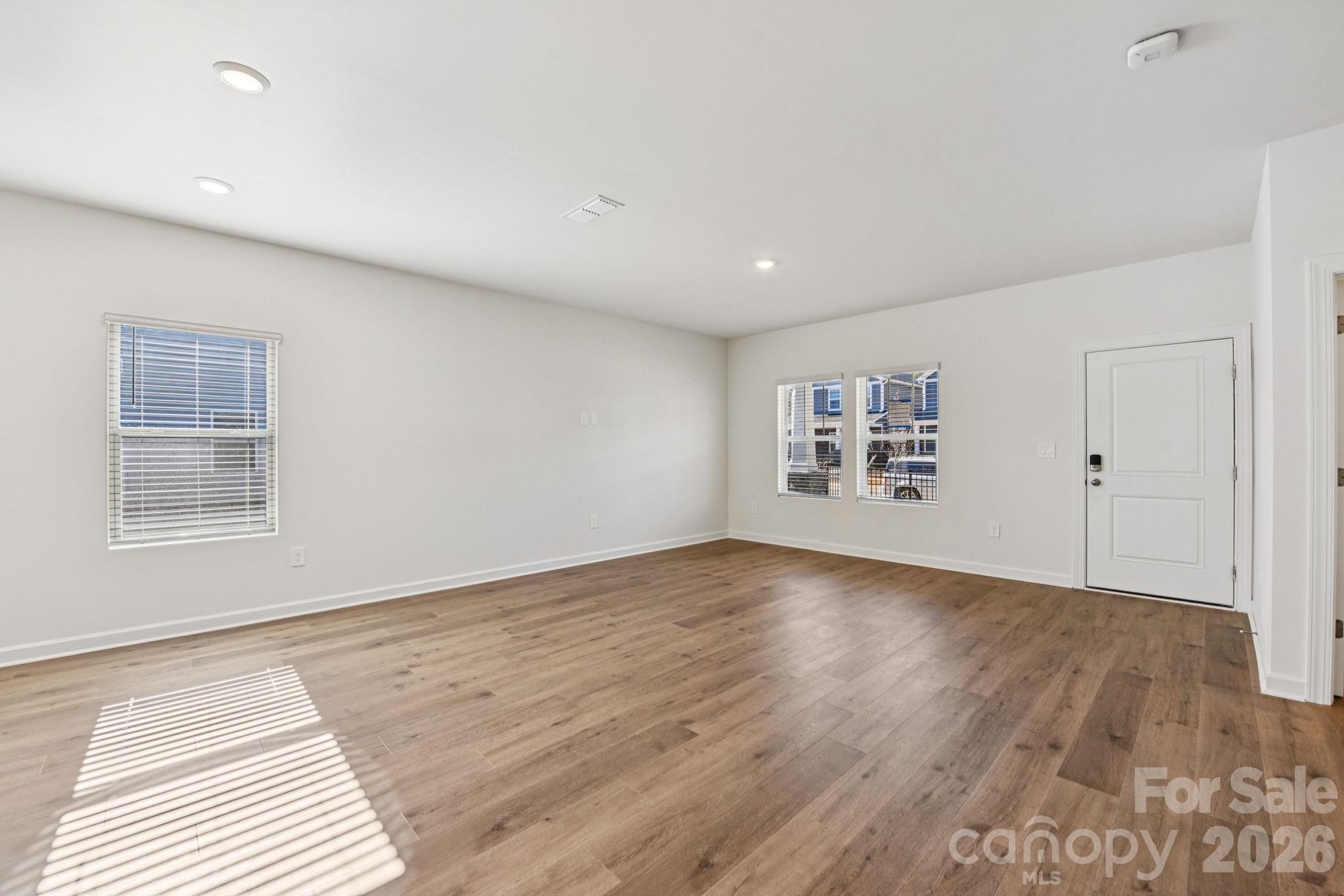 Single Family Residence at 4278 Round Table Drive, Gastonia, photo 6 of 28