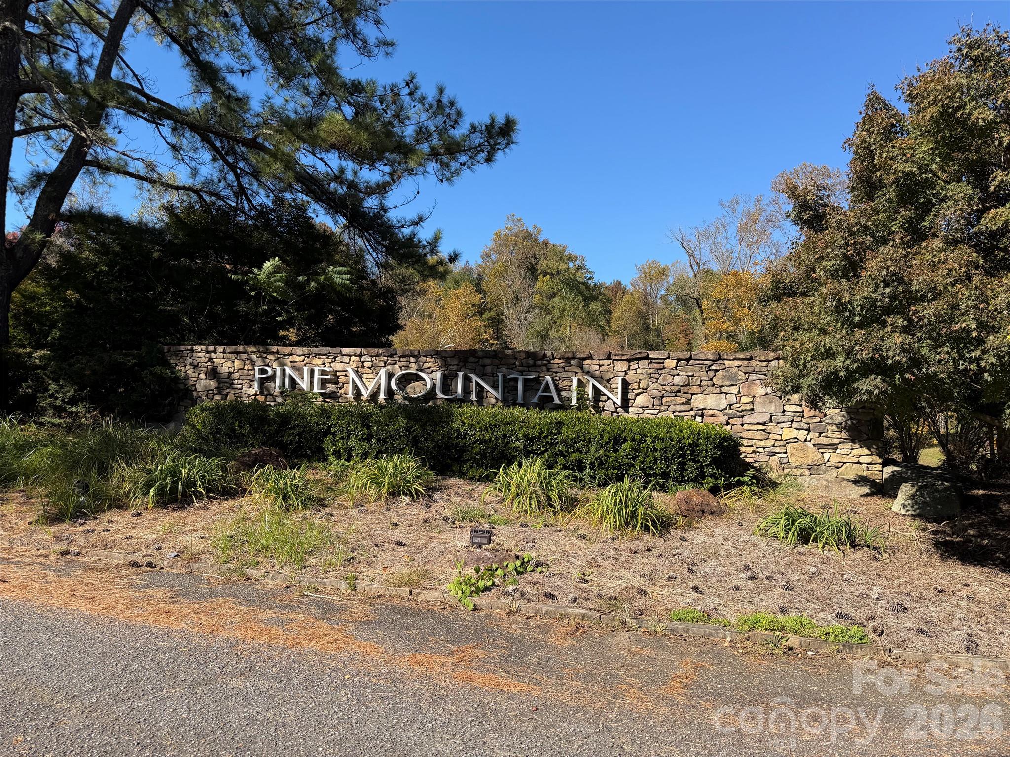 Pine Mountain Entrance - 3240 Holly Road, Connelly Springs
