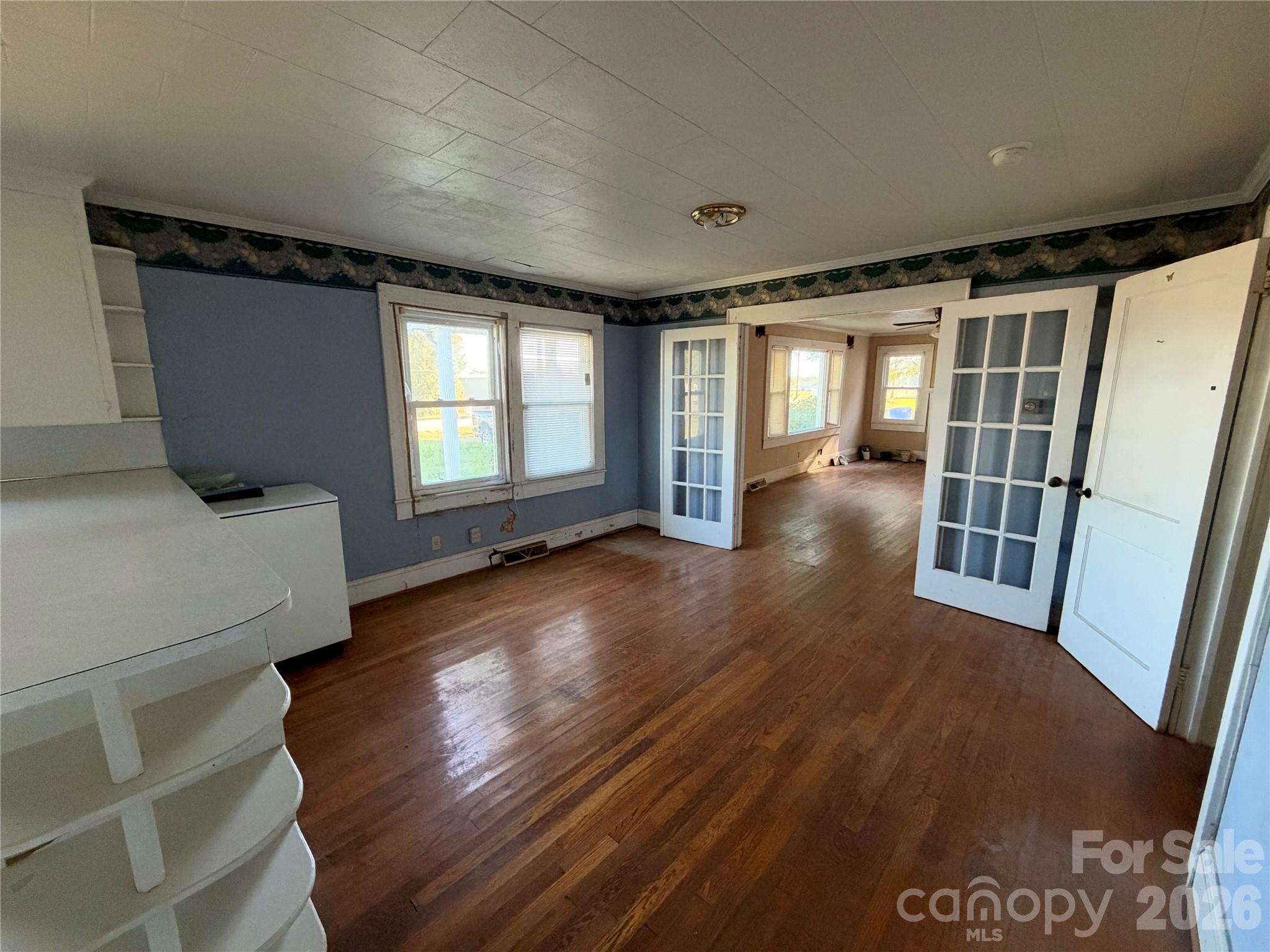Single Family Residence at 3653 Taylorsville Highway, Statesville, photo 8 of 34