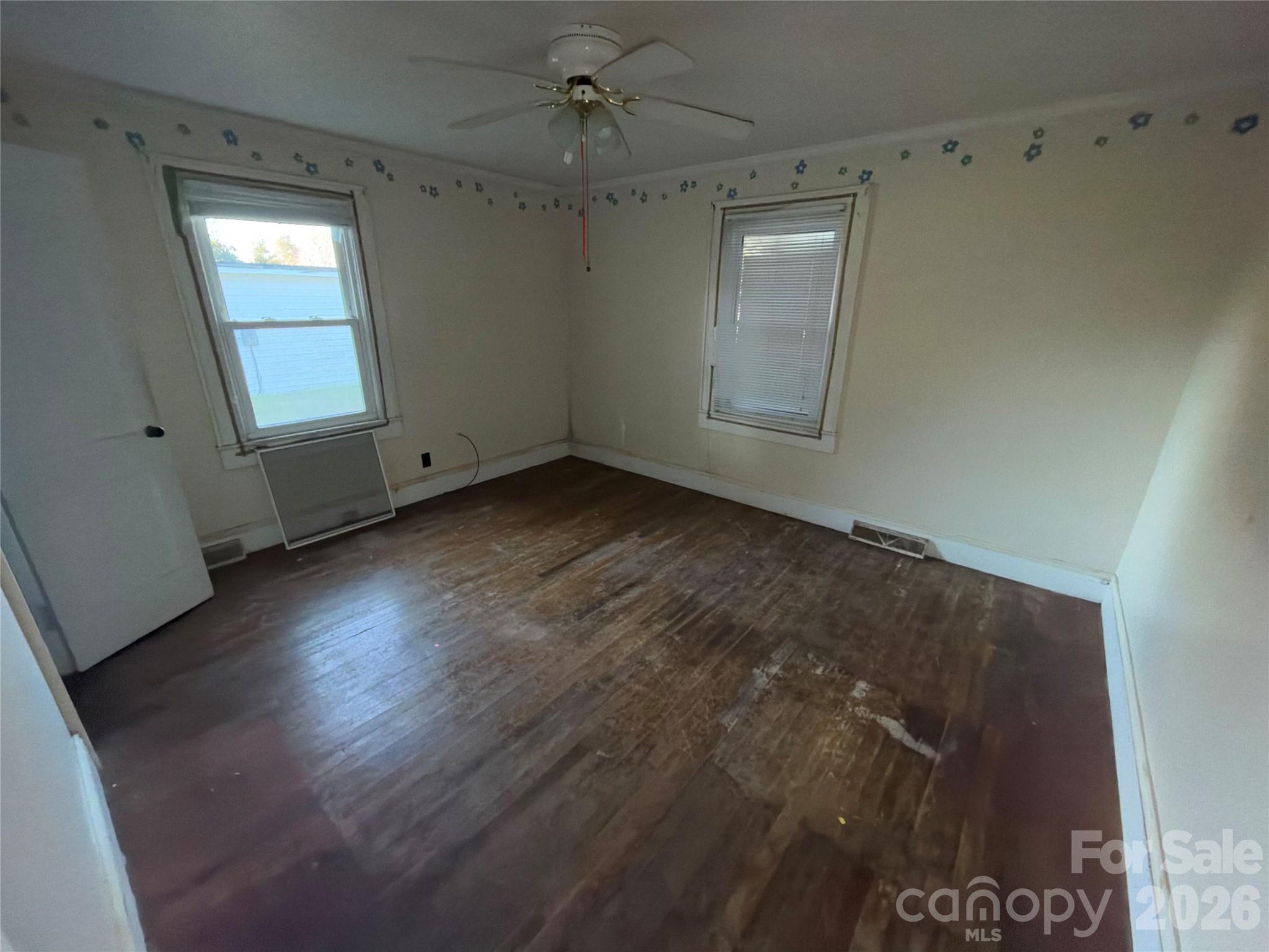 Single Family Residence at 3653 Taylorsville Highway, Statesville, photo 17 of 34