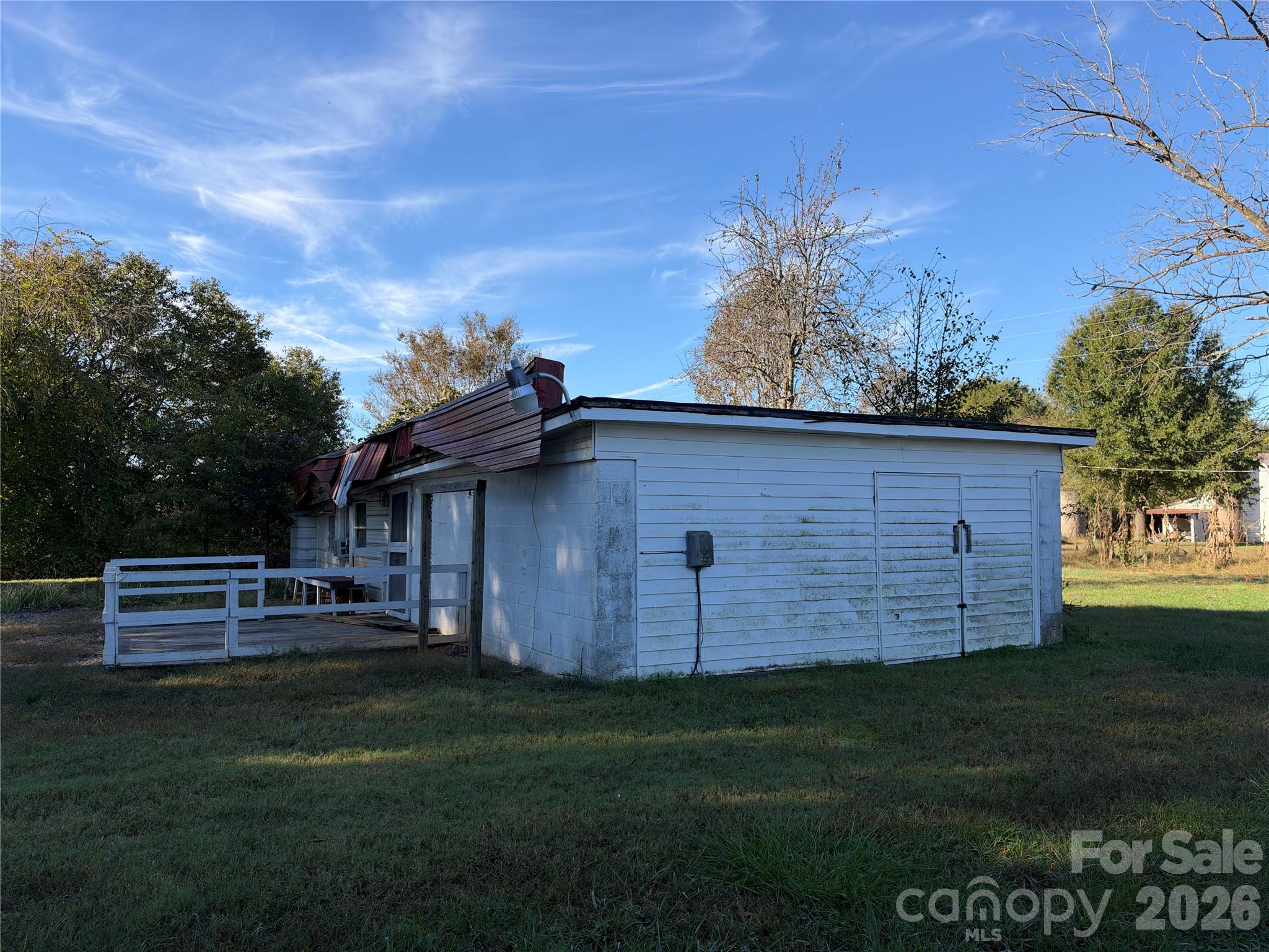Single Family Residence at 3653 Taylorsville Highway, Statesville, photo 24 of 34