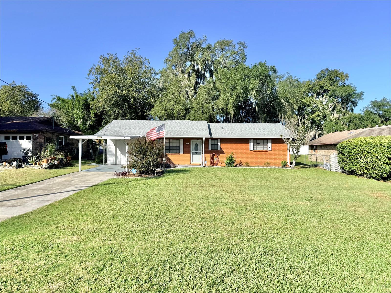 Single Family Residence at 1031 PARK AVE, TAVARES, photo 22 of 26