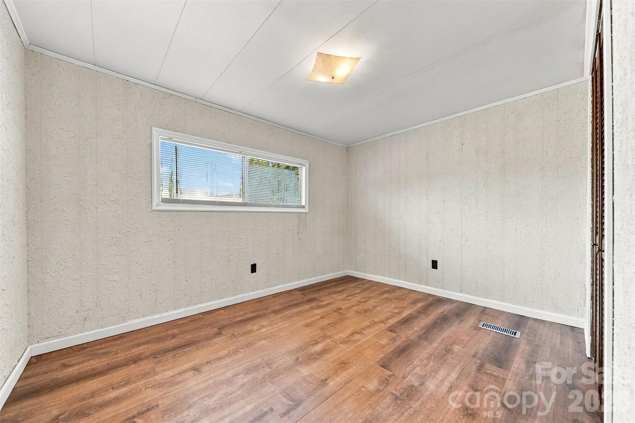 Single Family Residence at 1430 25th Street NE, Hickory, photo 35 of 47