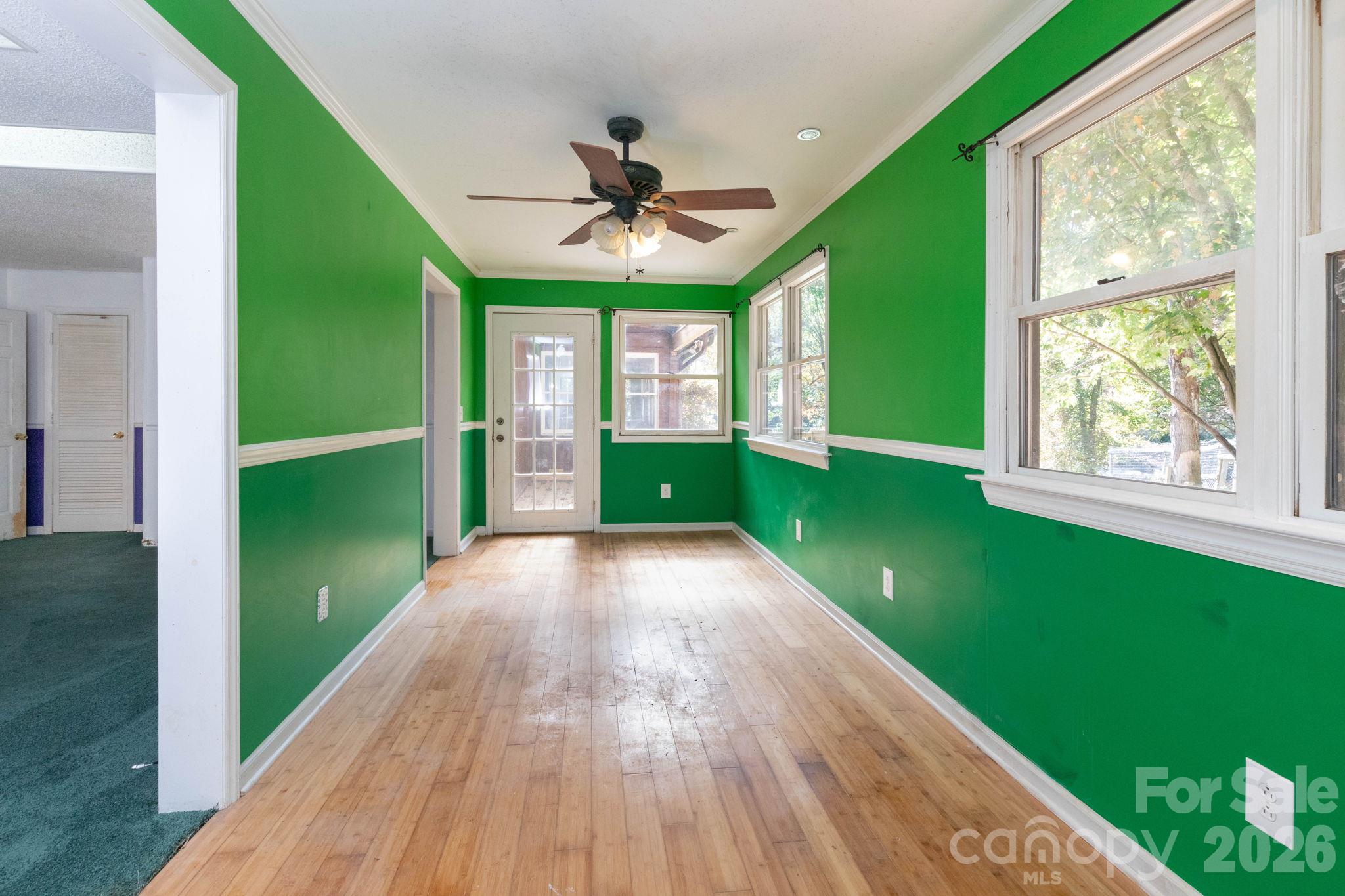 Private sunroom portion of primary bedroom - 65 Chestnut Hill Road, Black Mountain