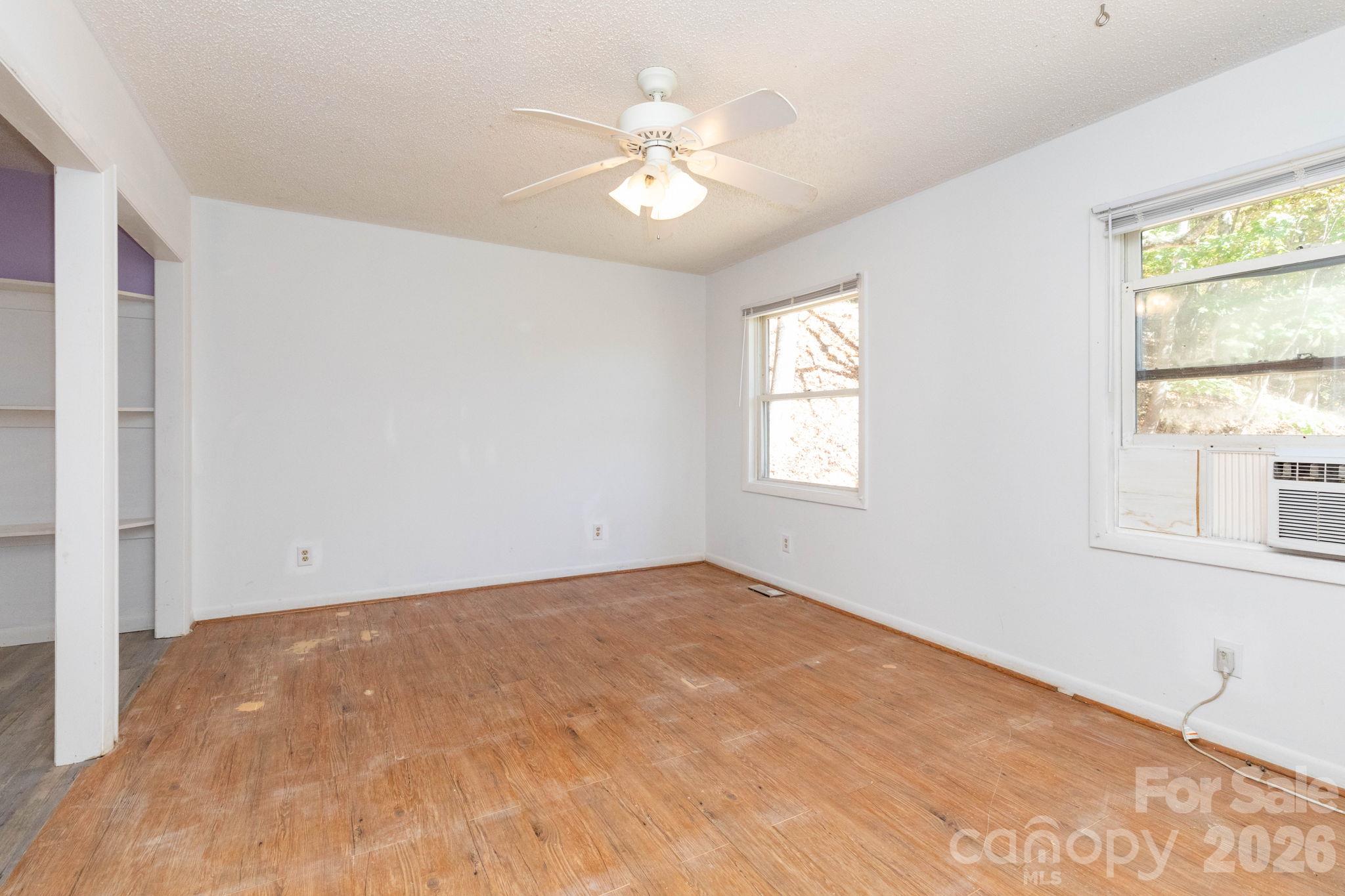 Secondary Bedroom - 65 Chestnut Hill Road, Black Mountain