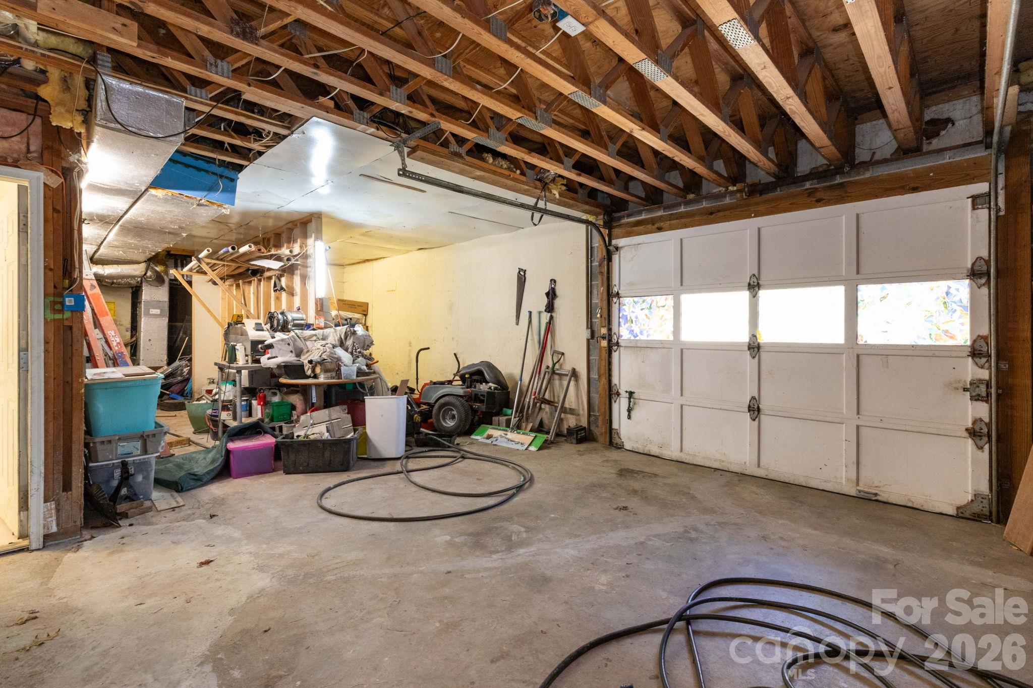 Garage with storage space and workspace - 65 Chestnut Hill Road, Black Mountain