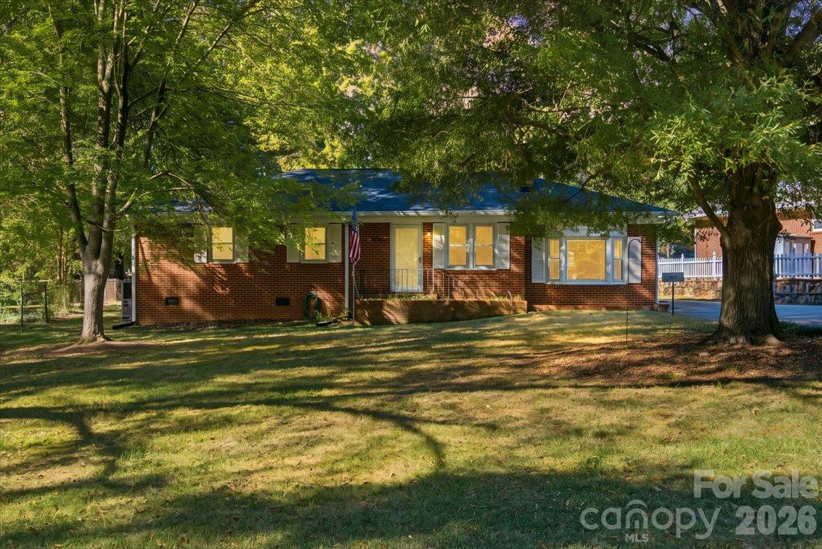 1115 Woodhaven Drive