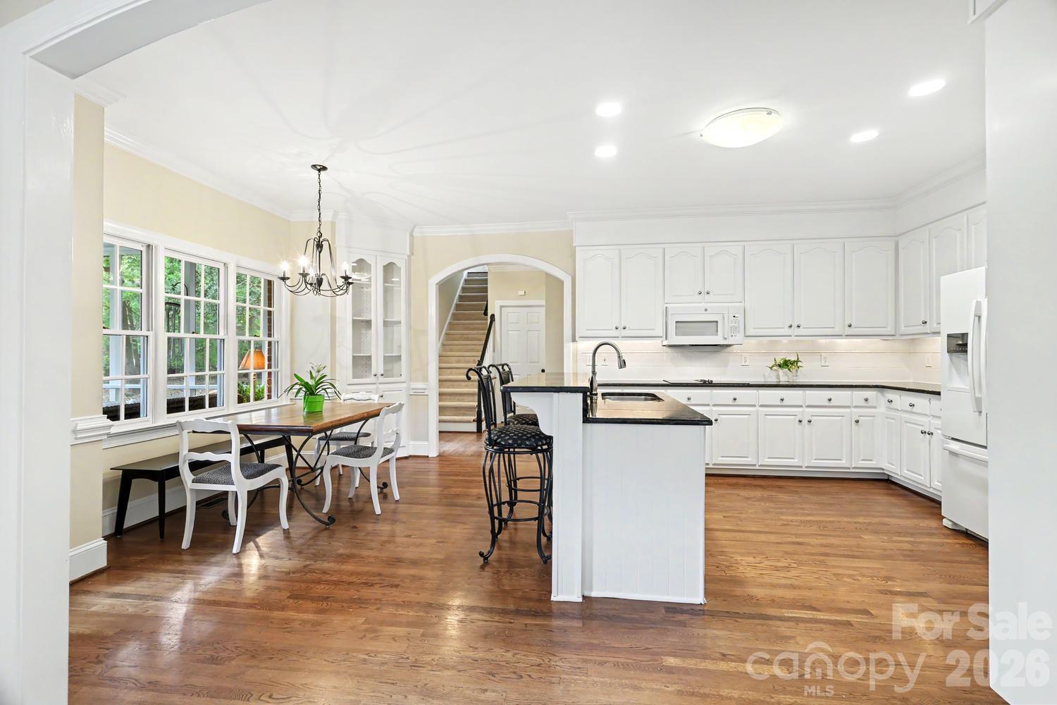 Kitchen / Breakfast room - 6325 County Donegal Court, Charlotte