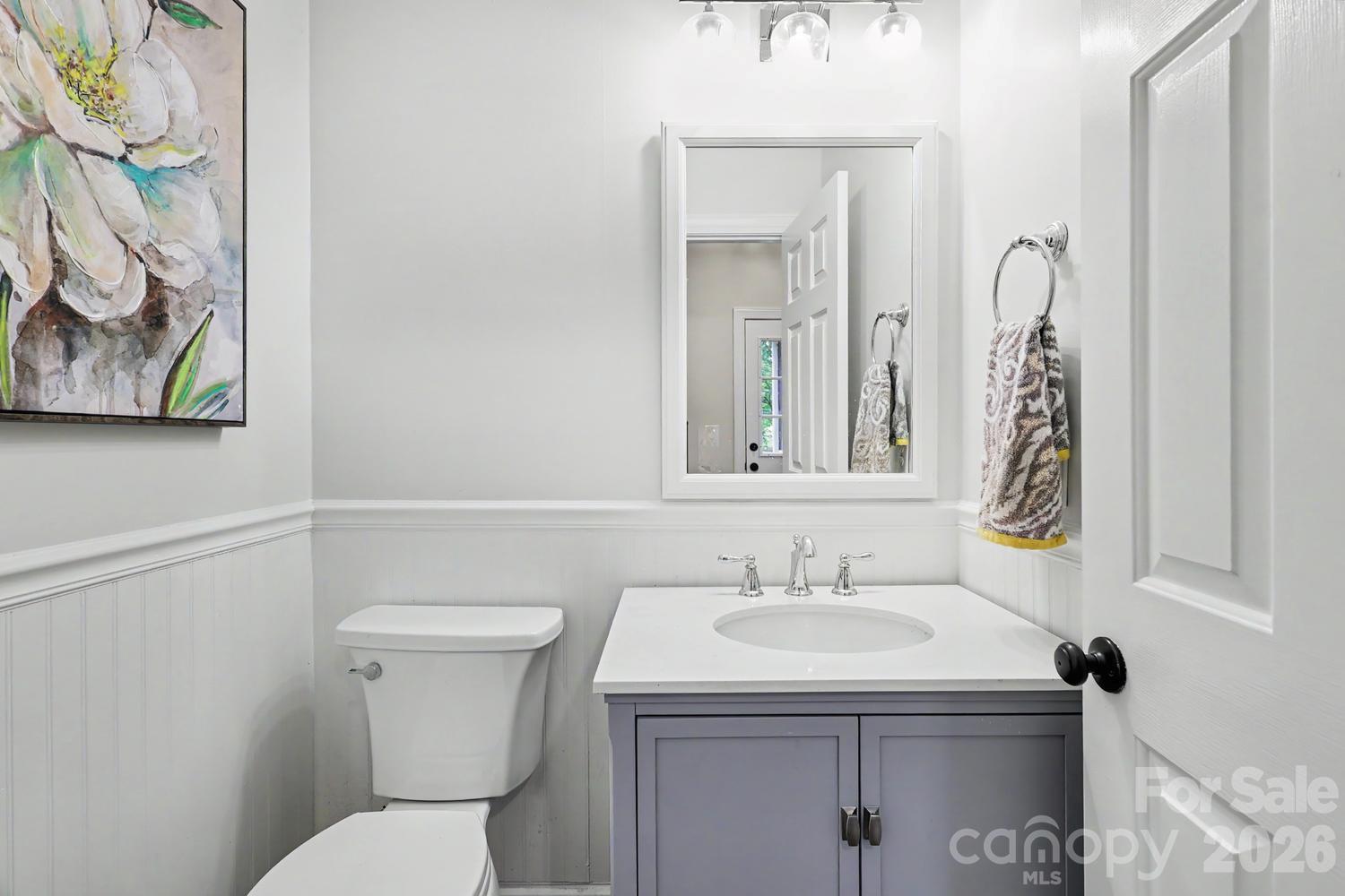 Powder room - 6325 County Donegal Court, Charlotte