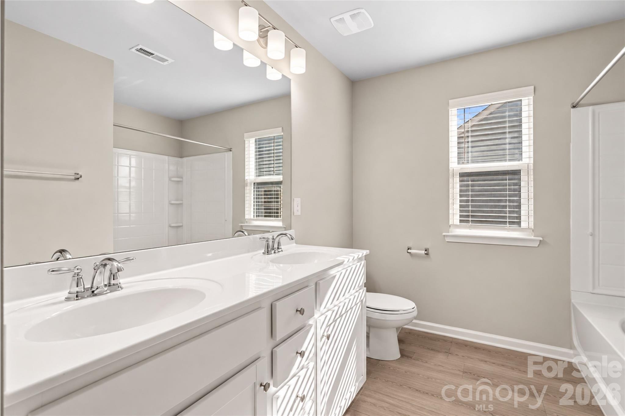 Single Family Residence at 8921 Sawyer Run Court, Charlotte, photo 15 of 21