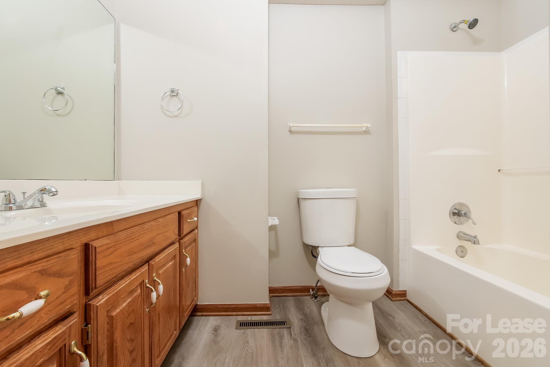 Single Family Residence at 1014 Black Oak Drive, Gastonia, photo 14 of 16