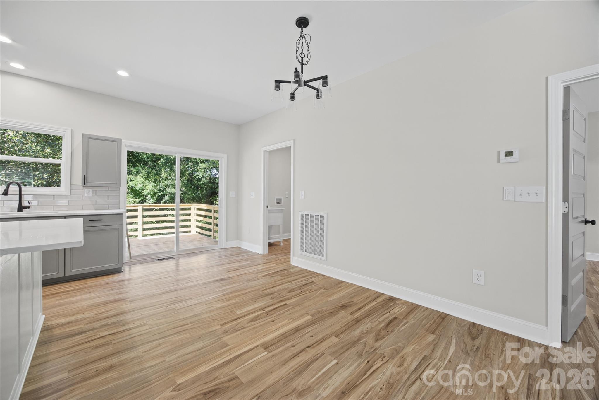 Single Family Residence at 187 Williams Street, York, photo 8 of 31