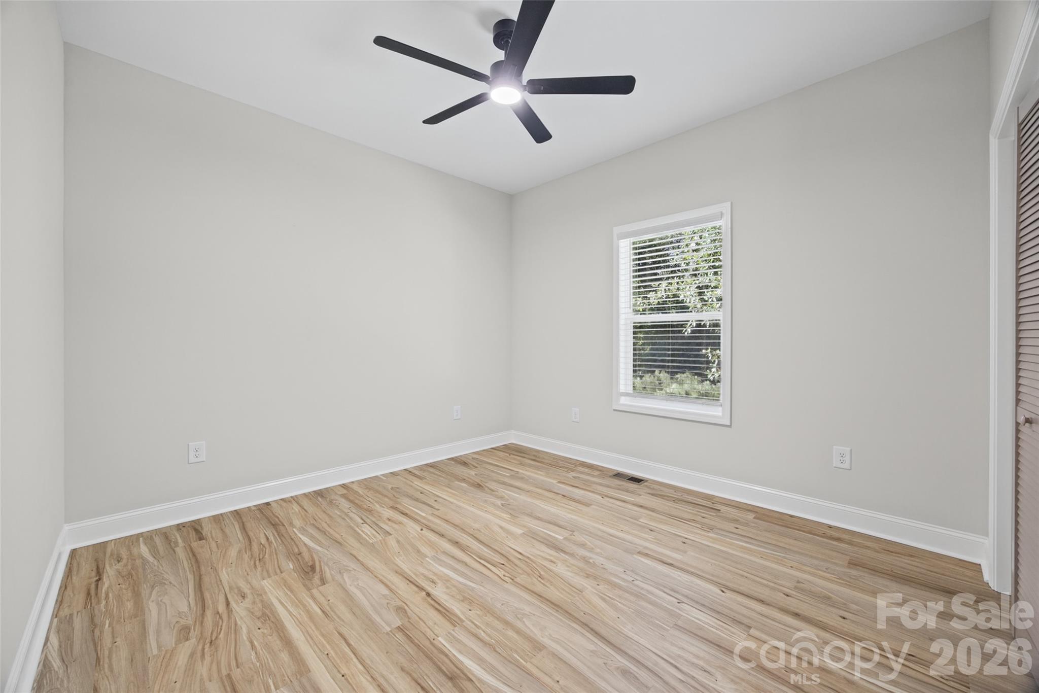 Single Family Residence at 187 Williams Street, York, photo 17 of 31