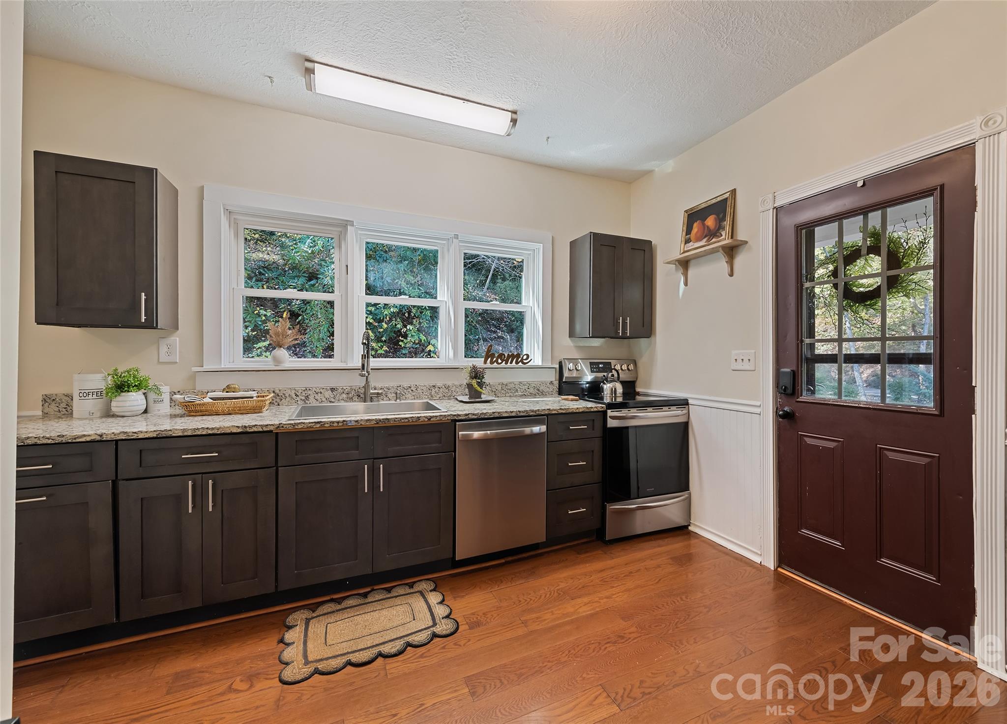 Single Family Residence at 1955 Mockingbird Lane, Sylva, photo 5 of 30