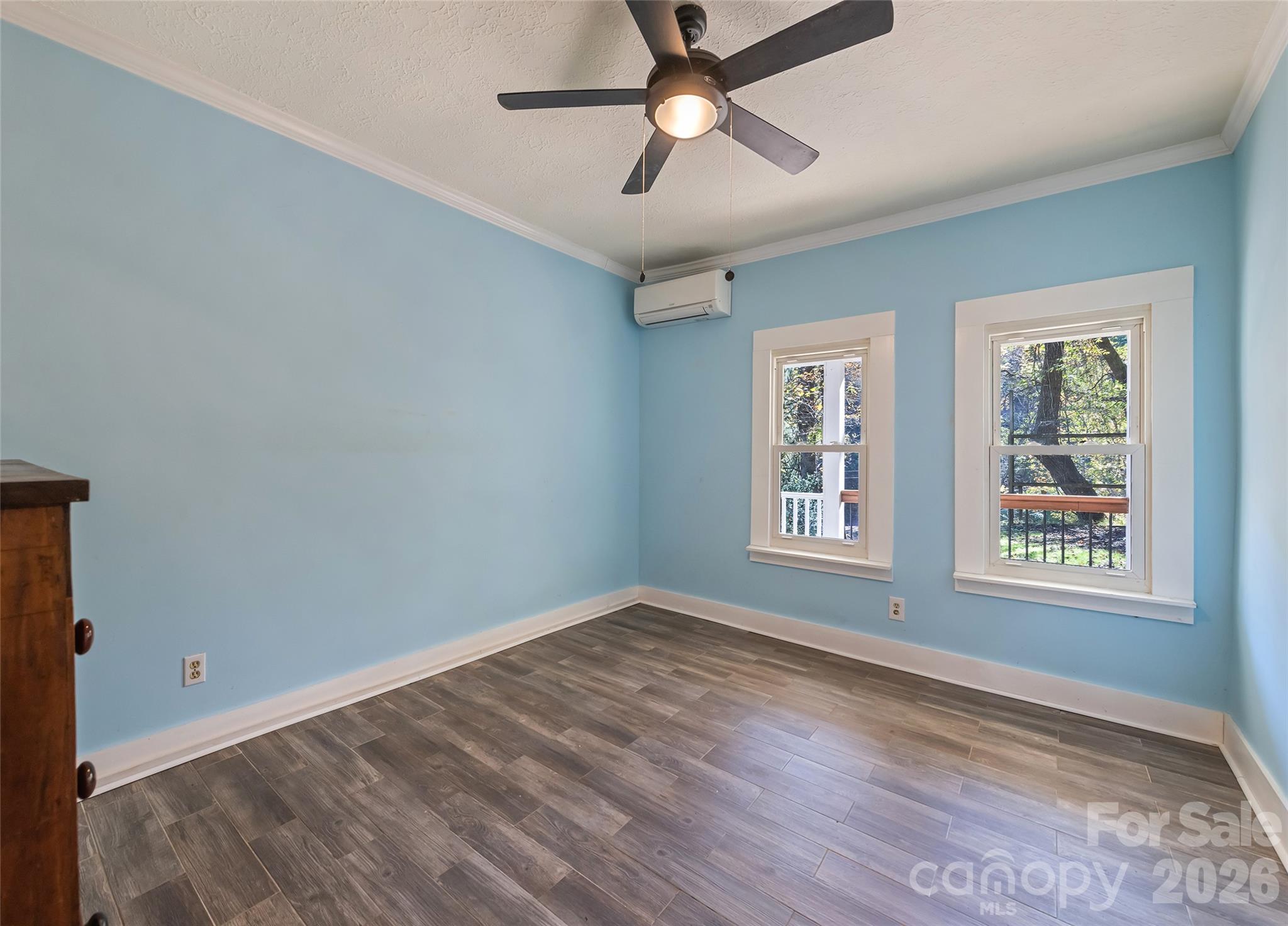 Single Family Residence at 1955 Mockingbird Lane, Sylva, photo 9 of 30