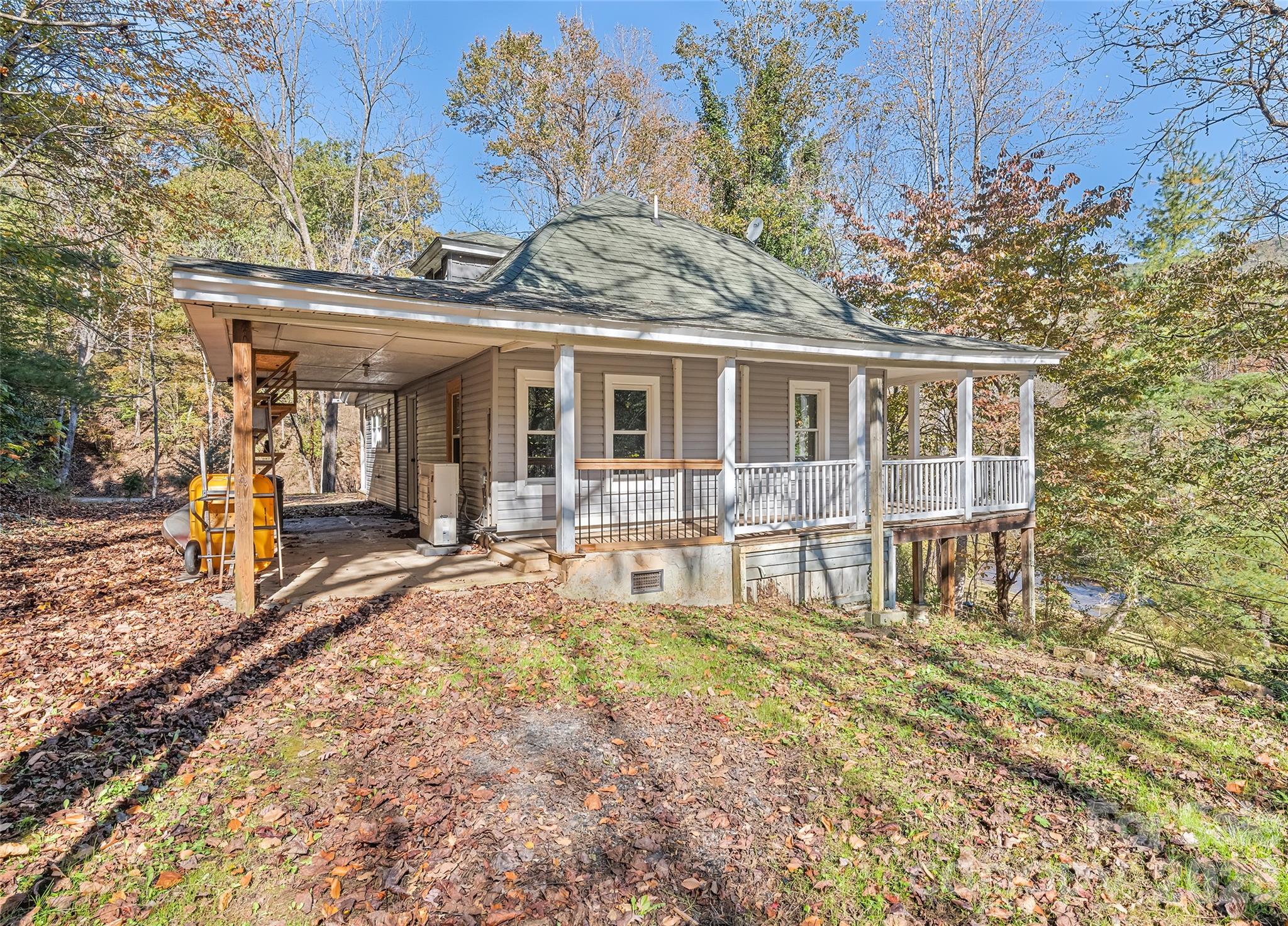 Single Family Residence at 1955 Mockingbird Lane, Sylva, photo 28 of 30