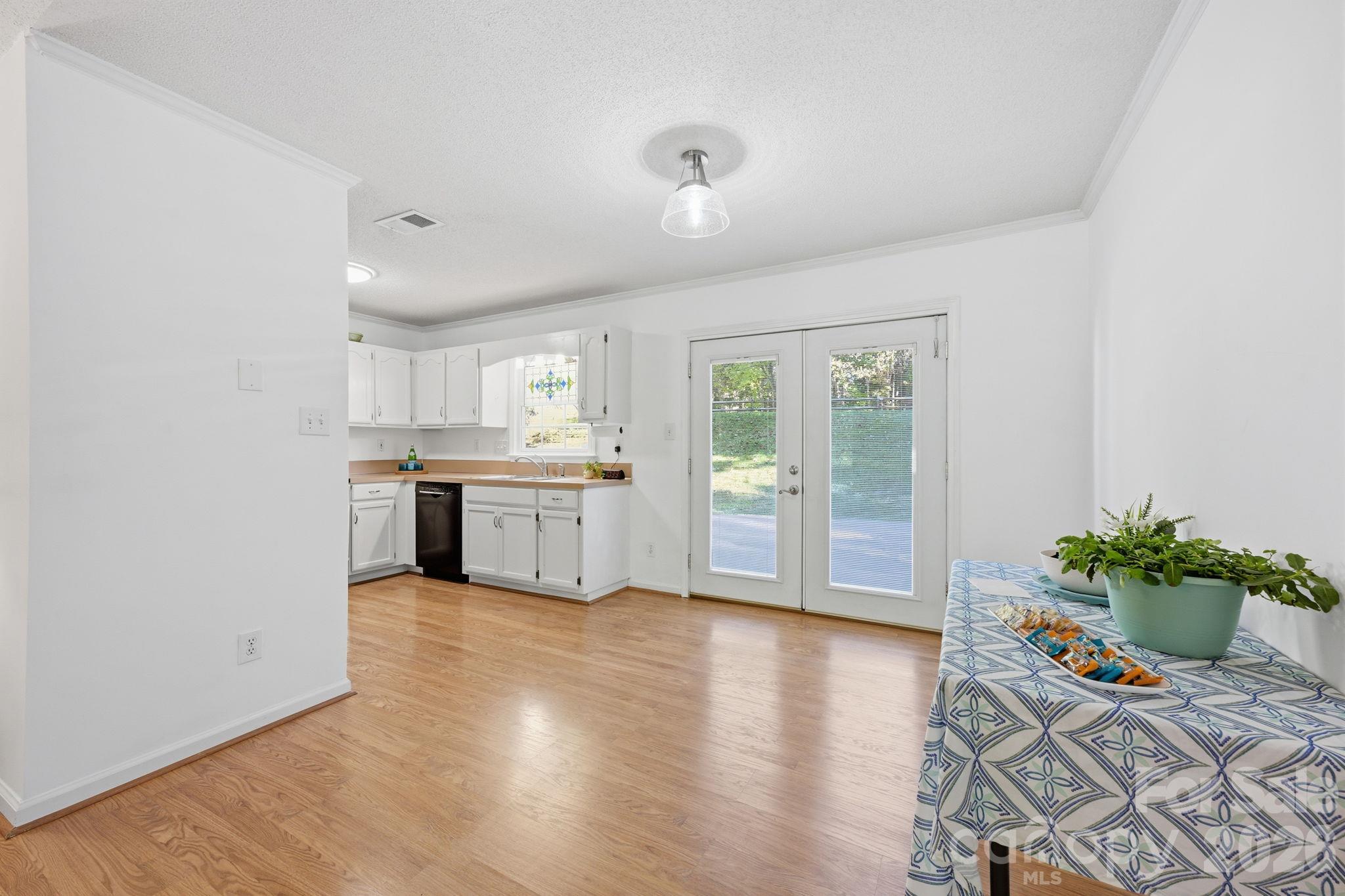Dining Room - 12807 Levins Hall Road, Huntersville