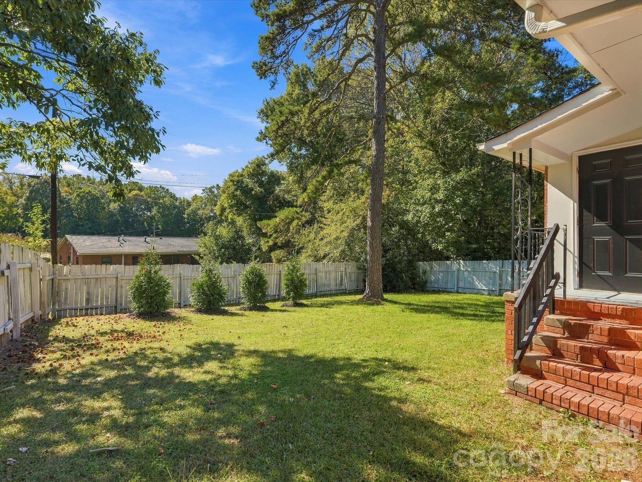 Single Family Residence at 105 McGee Street, Fort Mill, photo 27 of 30