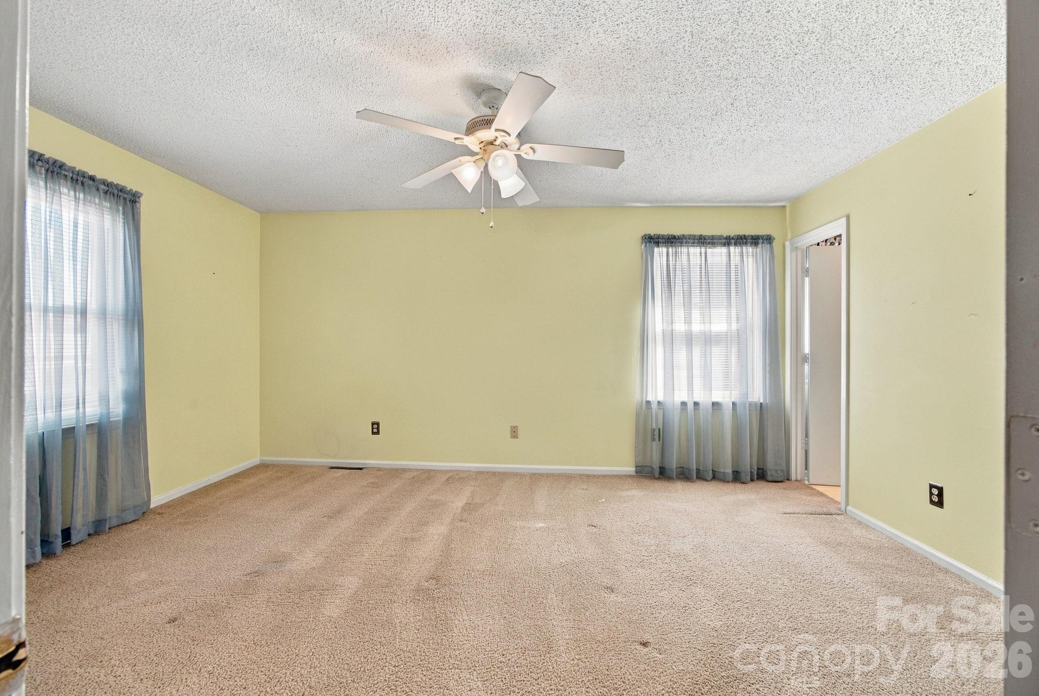 Single Family Residence at 610 Lancer Court NW, Concord, photo 25 of 48