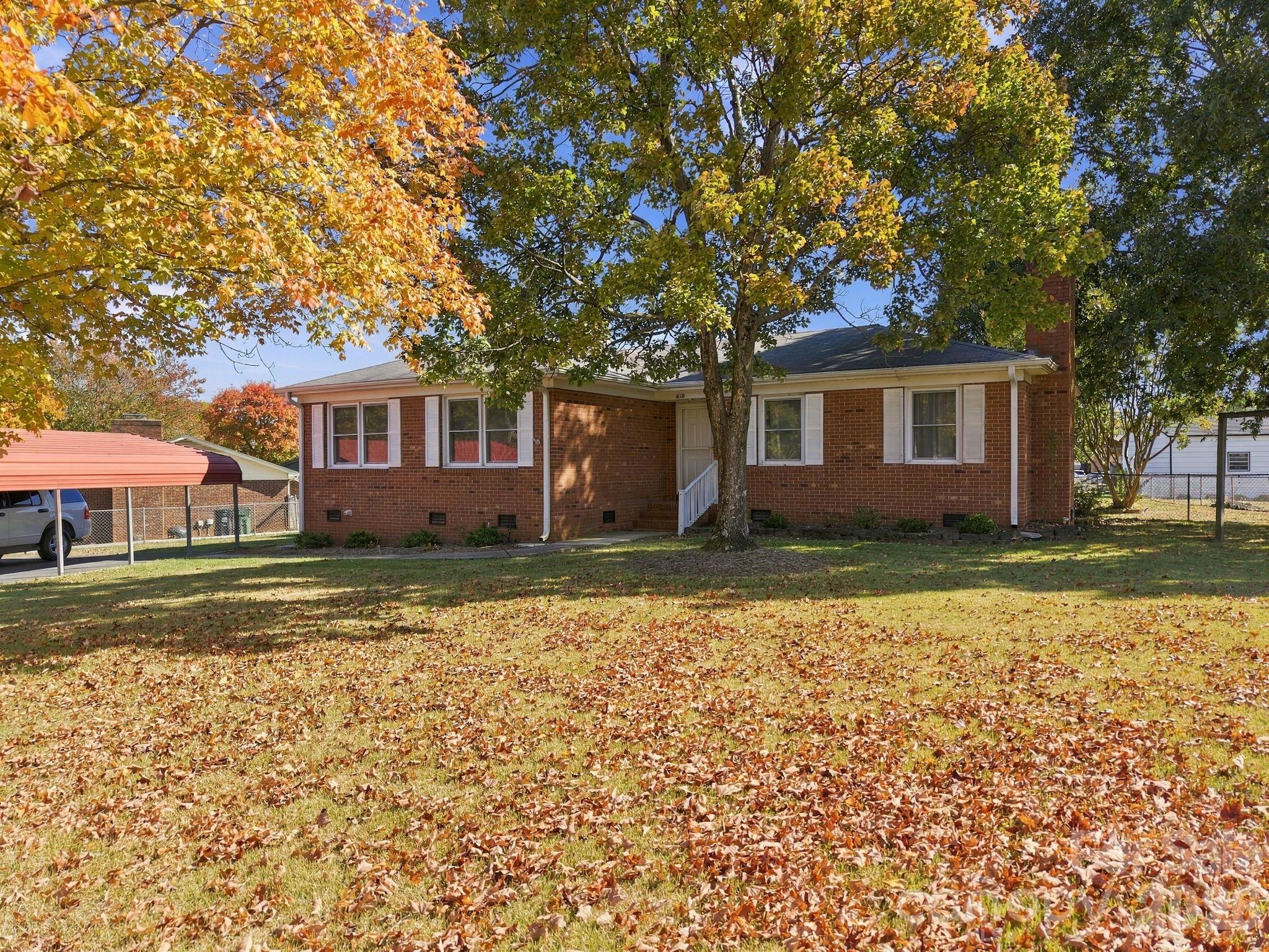 Single Family Residence at 610 Lancer Court NW, Concord, photo 36 of 48
