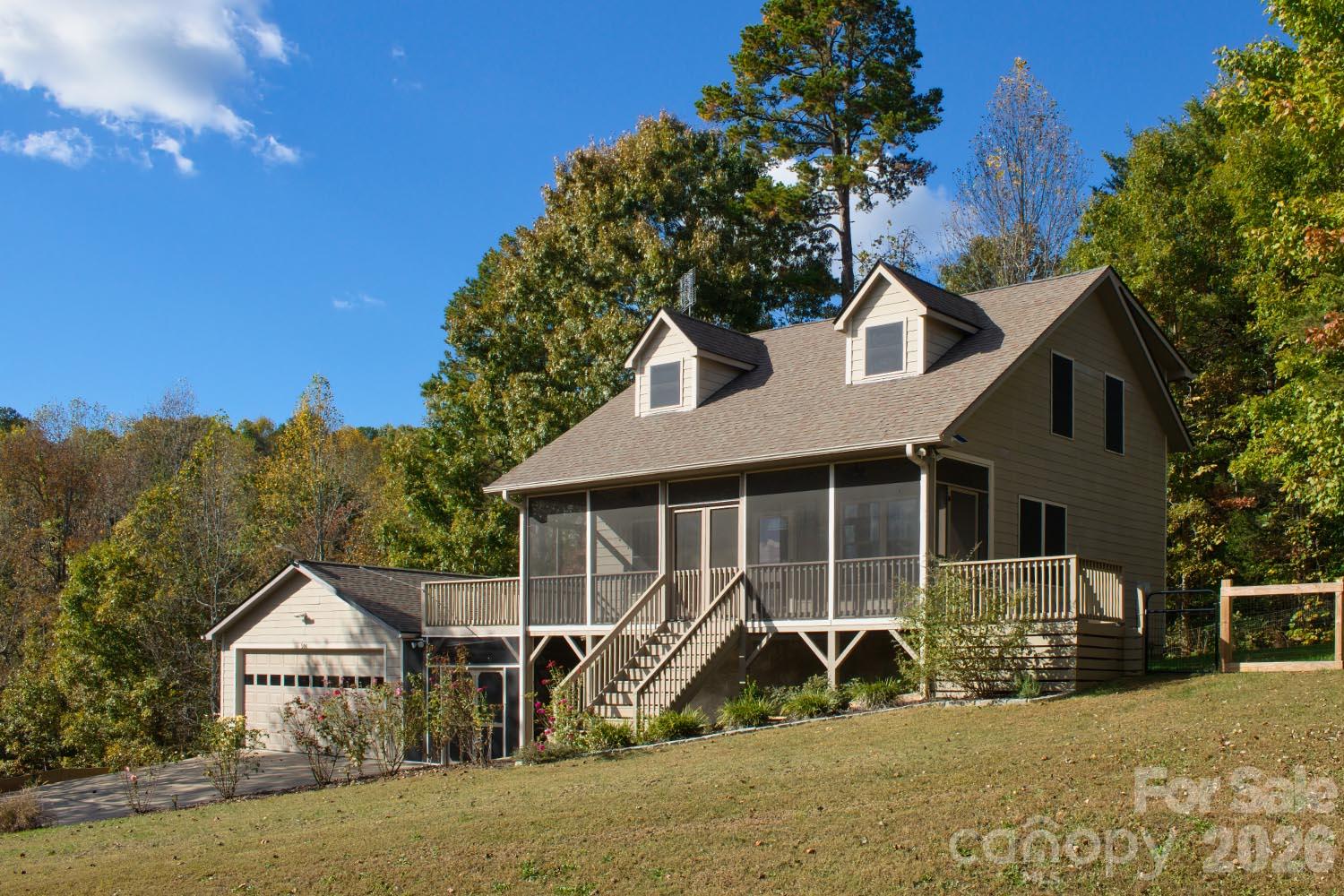 586 Willowby Run