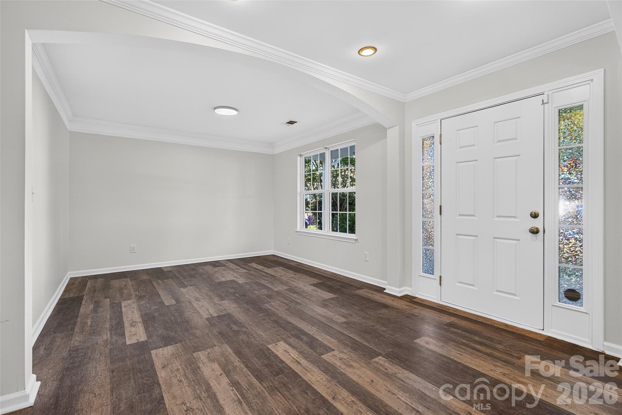 Single Family Residence at 144 Elba Drive, Mooresville, photo 4 of 23