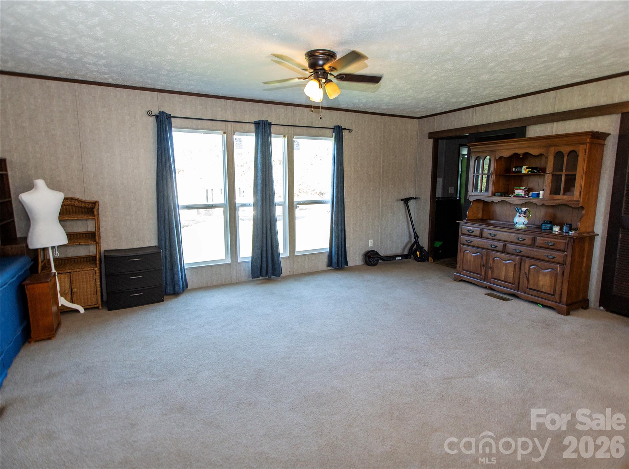 Single Family Residence at 104 Waynes Place, Kings Mountain, photo 6 of 19