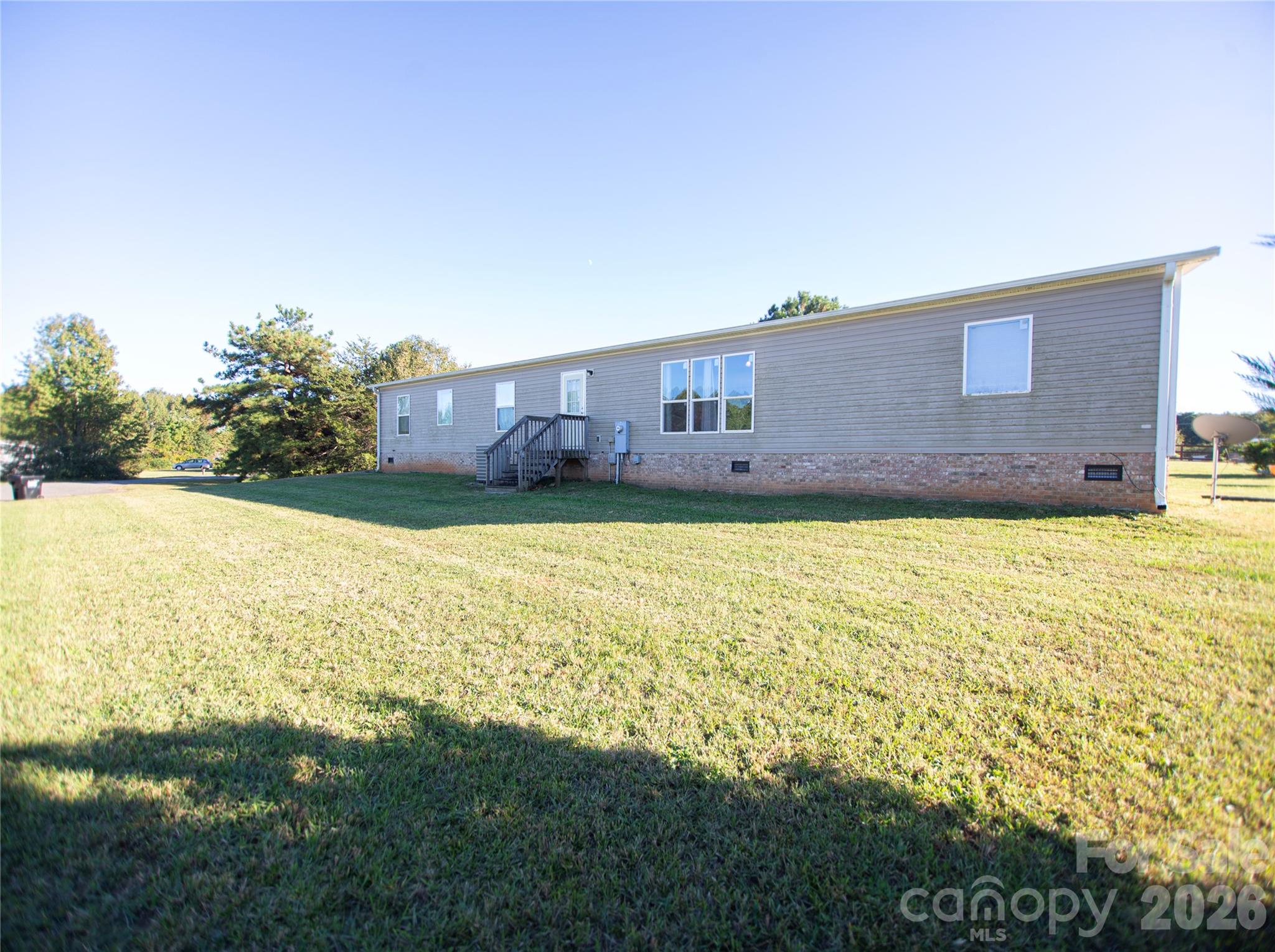 Single Family Residence at 104 Waynes Place, Kings Mountain, photo 16 of 19