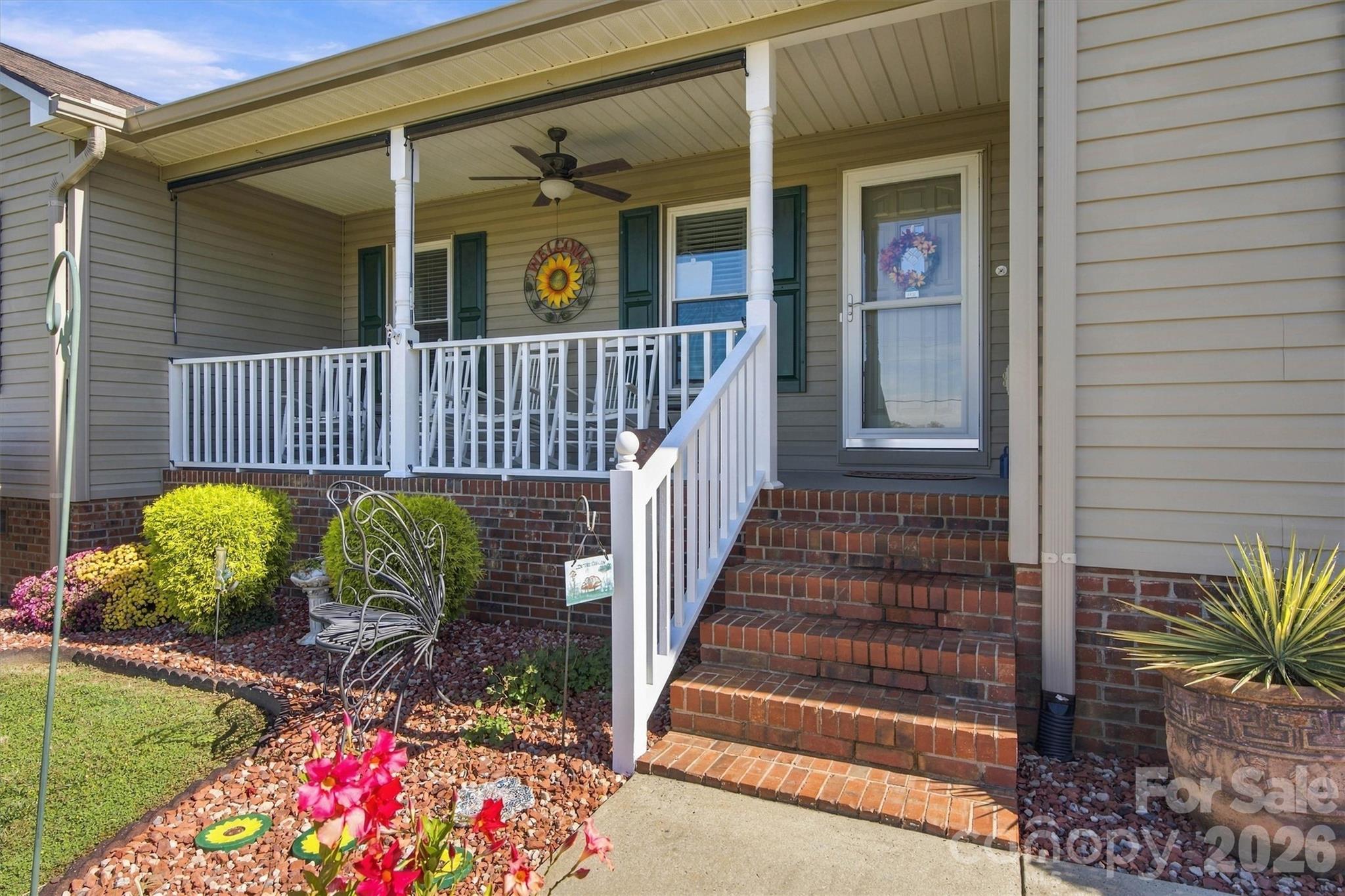 Real rocking chair front porch! - 643 Shoal Road, Lincolnton