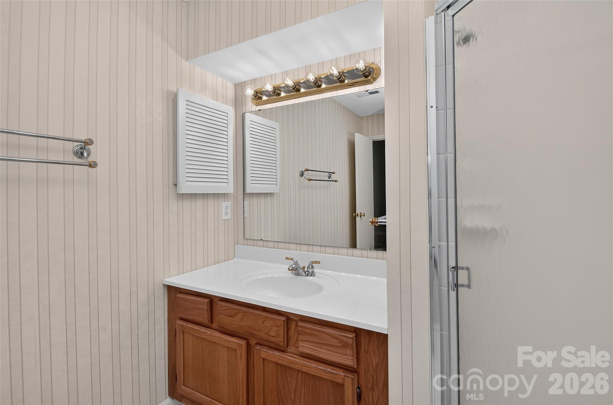 Condominium at 2559 Stockbridge Drive, Charlotte, photo 12 of 17