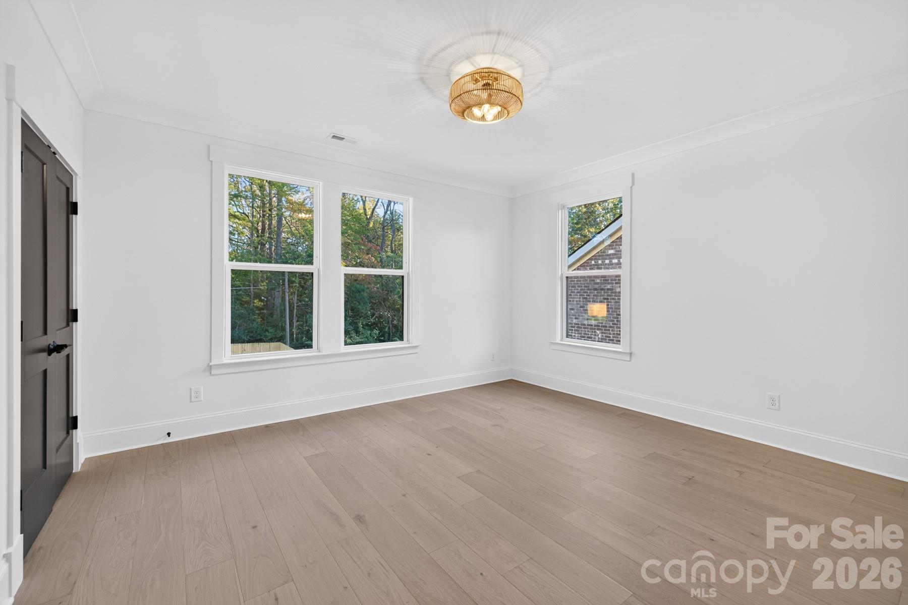 Single Family Residence at 221 Smithfield Drive, Charlotte, photo 27 of 39