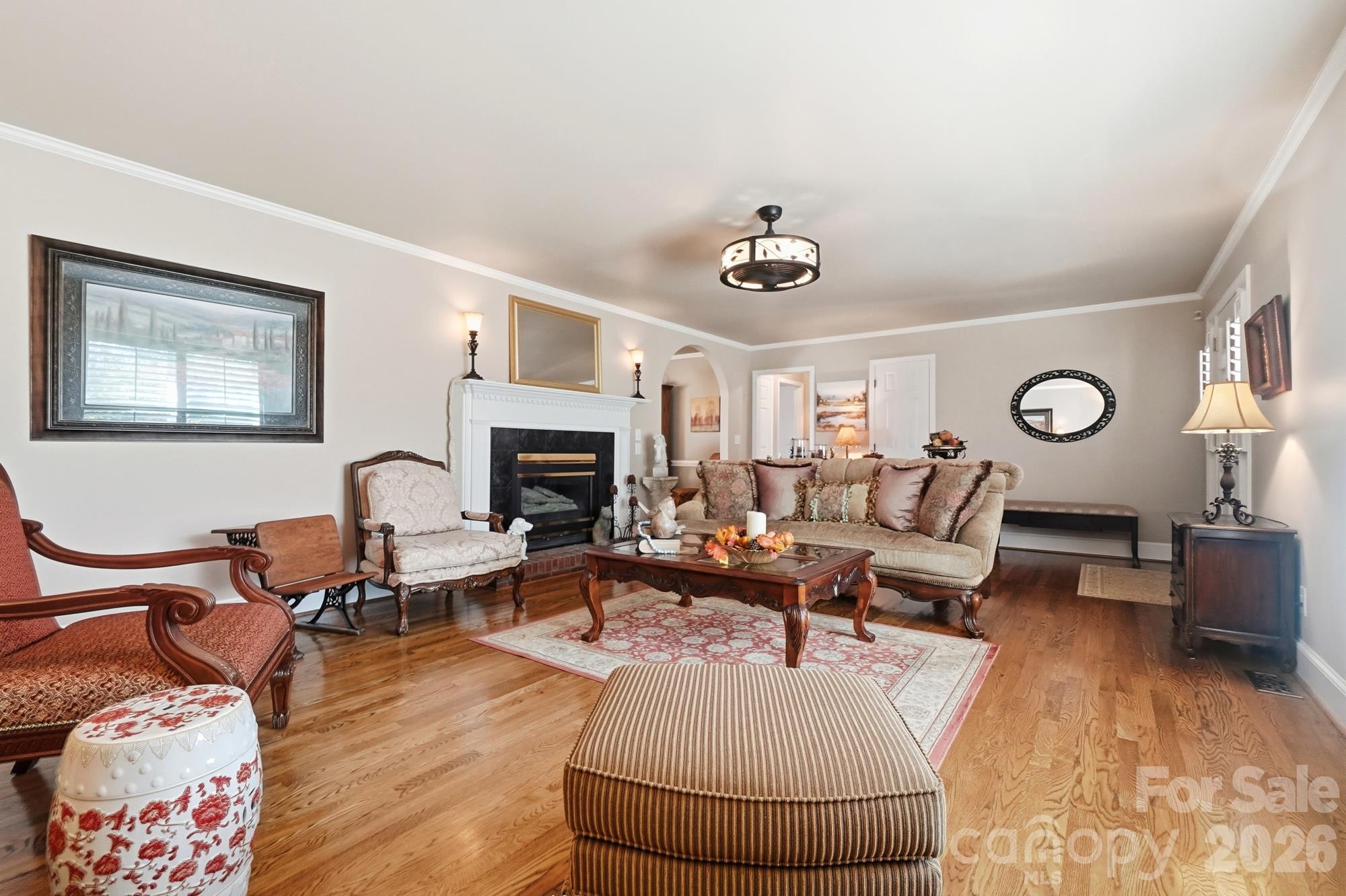 Living room - 100 Megan Court, Monroe