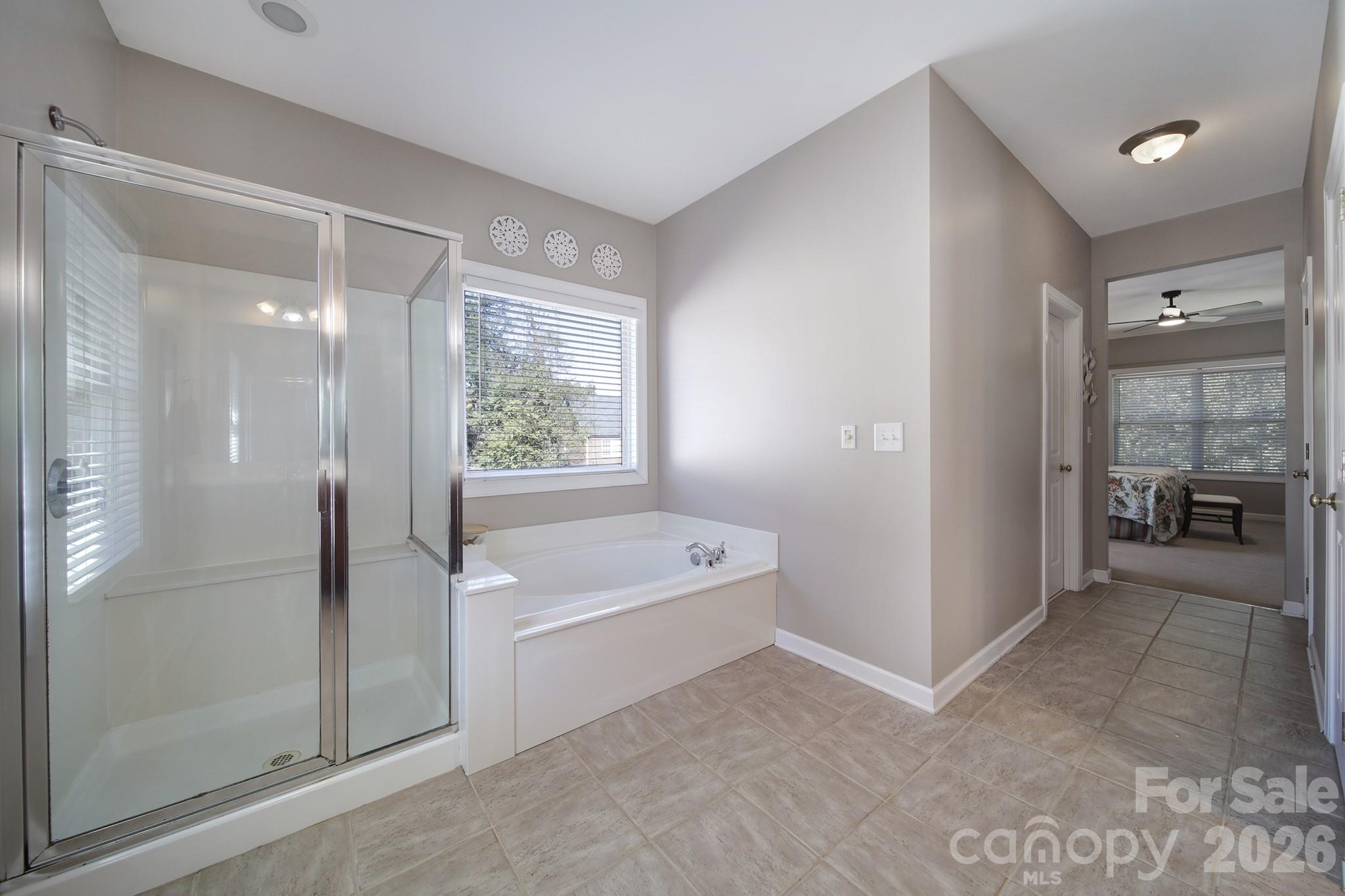 Single Family Residence at 105 Coburn Court, Fort Mill, photo 17 of 39