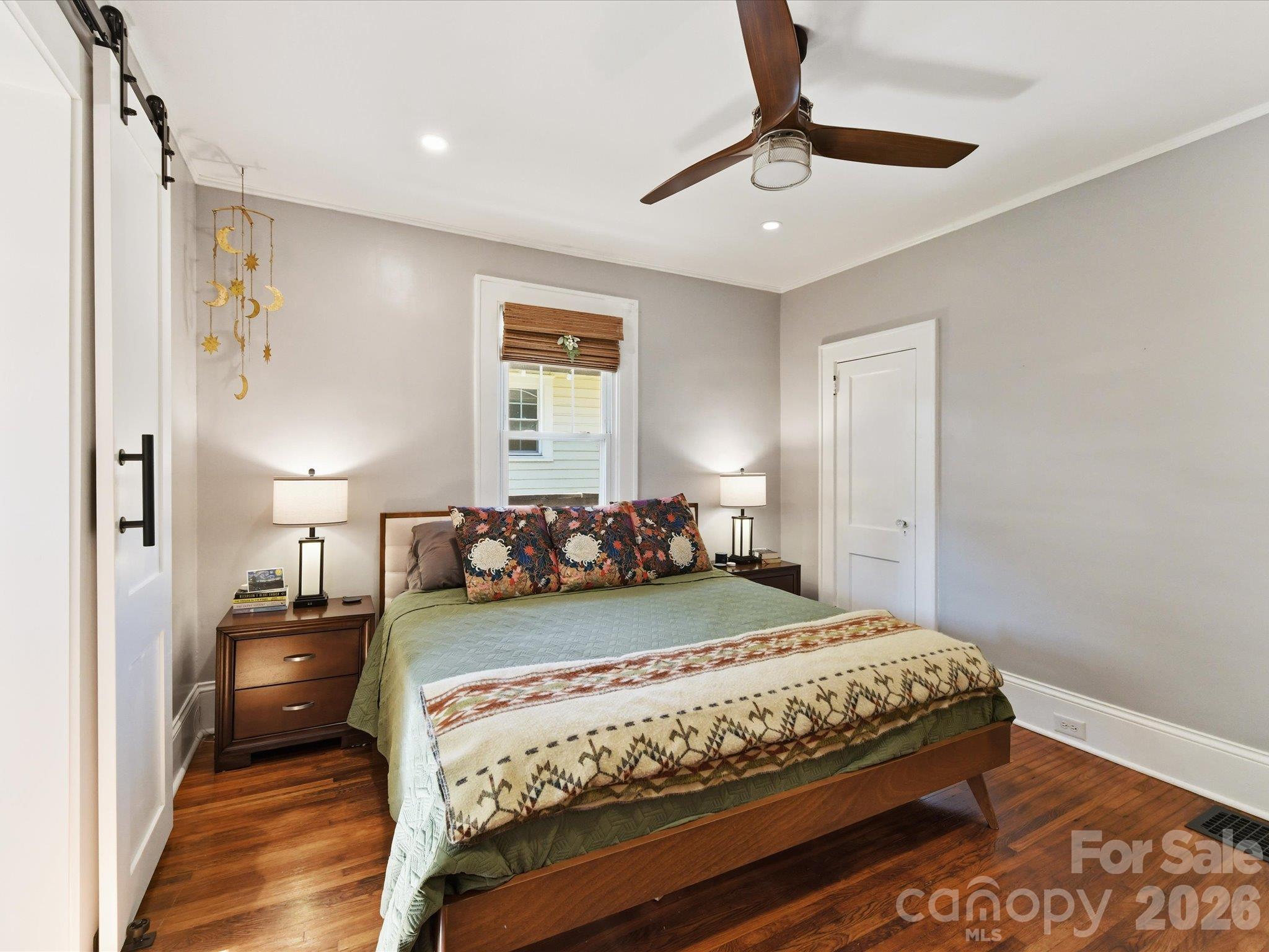 Single Family Residence at 415 West Boulevard, Charlotte, photo 21 of 43