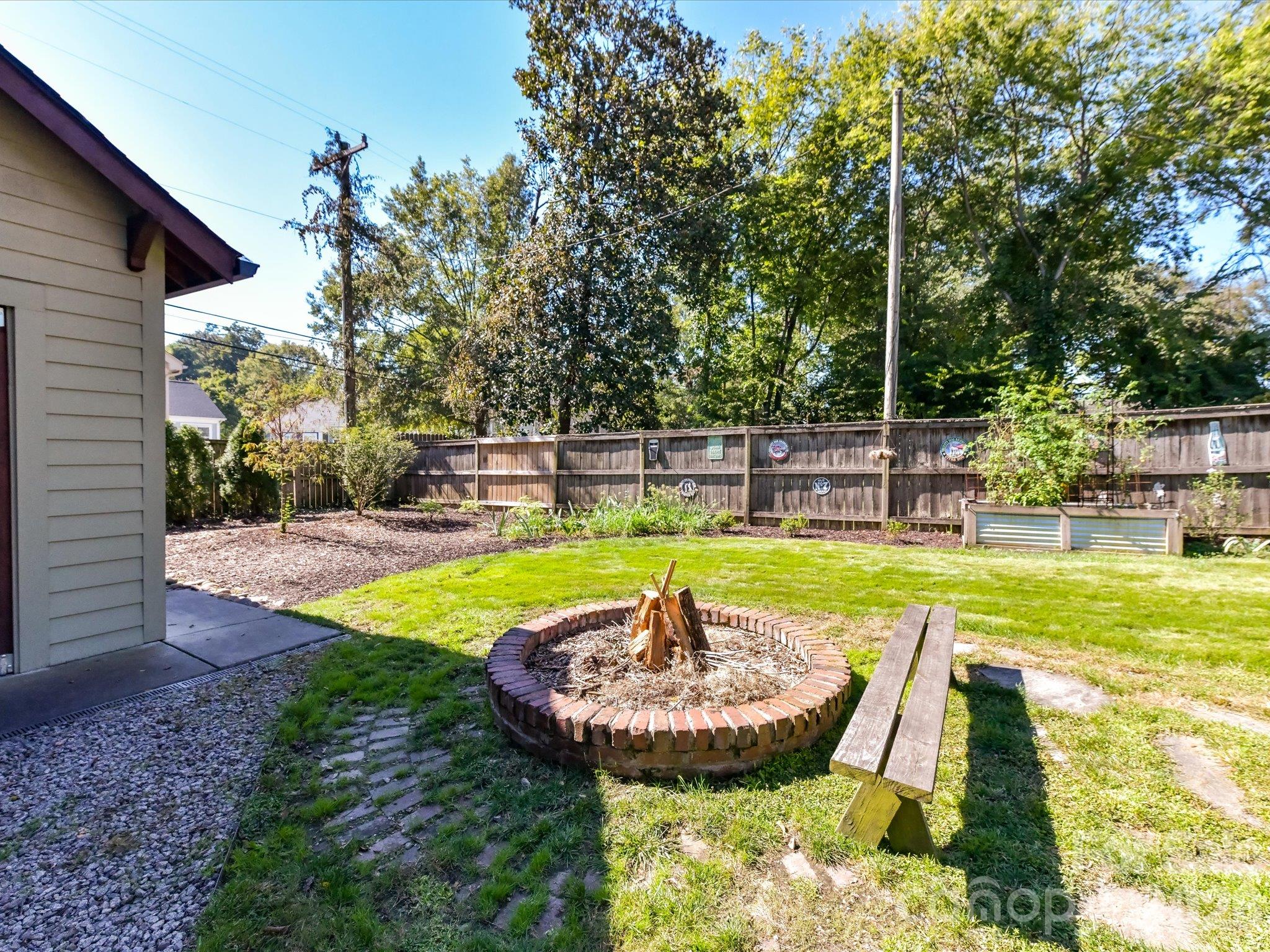 Brick fire pit - 415 West Boulevard, Charlotte