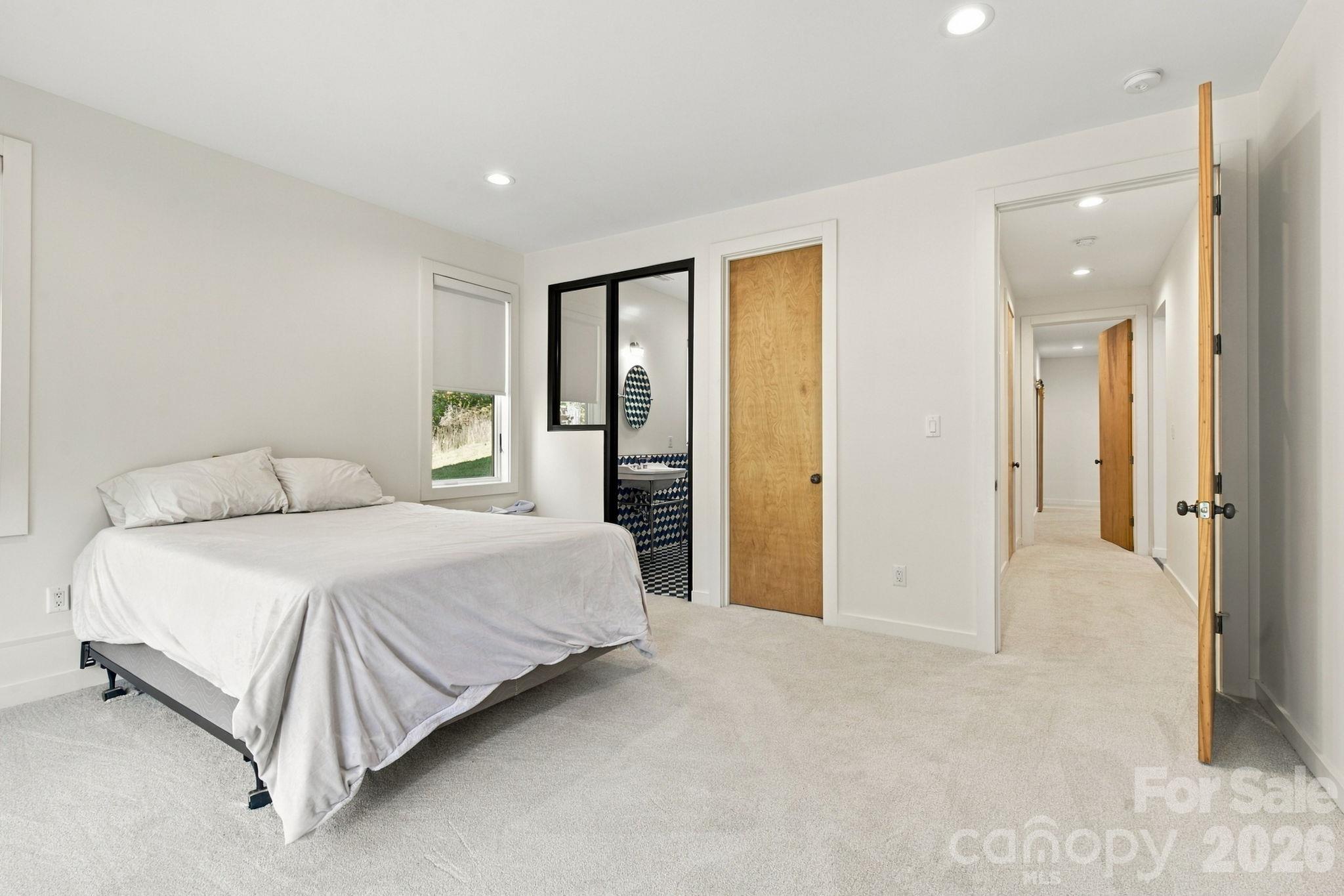 Ensuite Bedroom 1 - 5414 Bridgewater Drive, Granite Falls