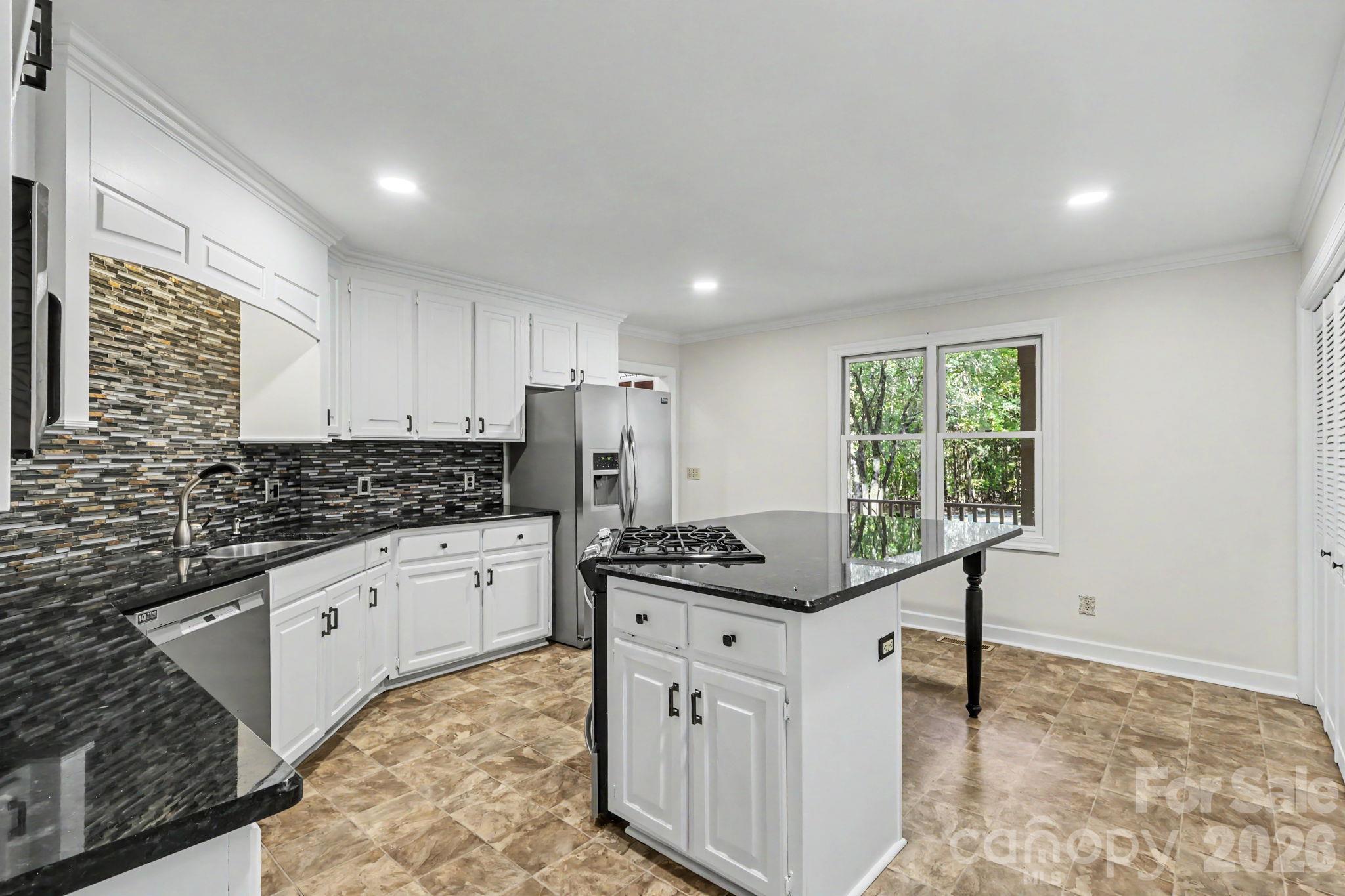 Kitchen - 5720 Stone Mill Road, Waxhaw