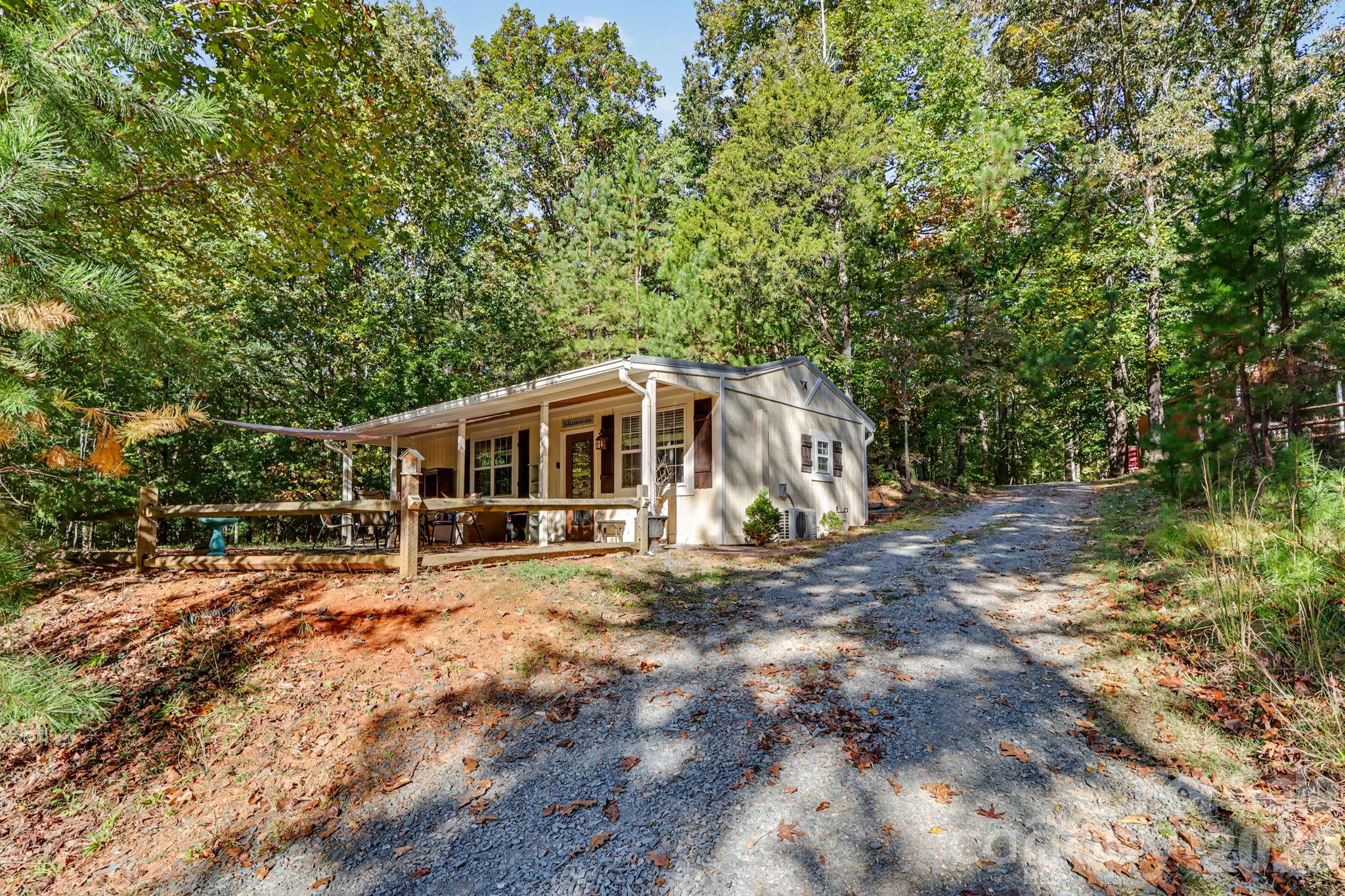 Cottage - 5720 Stone Mill Road, Waxhaw