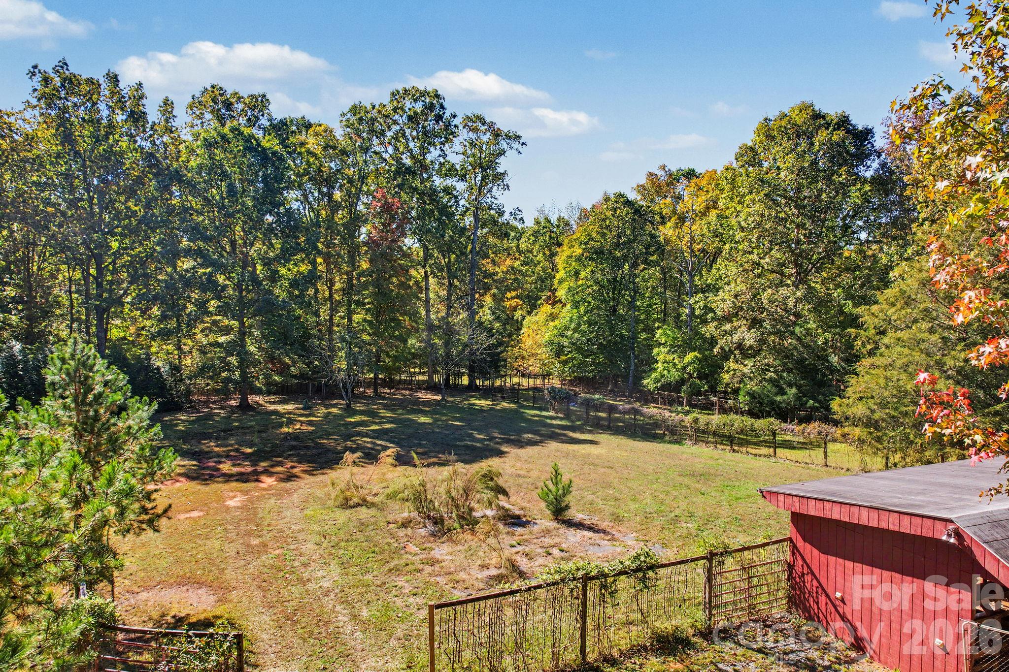 Corral and pasture - 5720 Stone Mill Road, Waxhaw