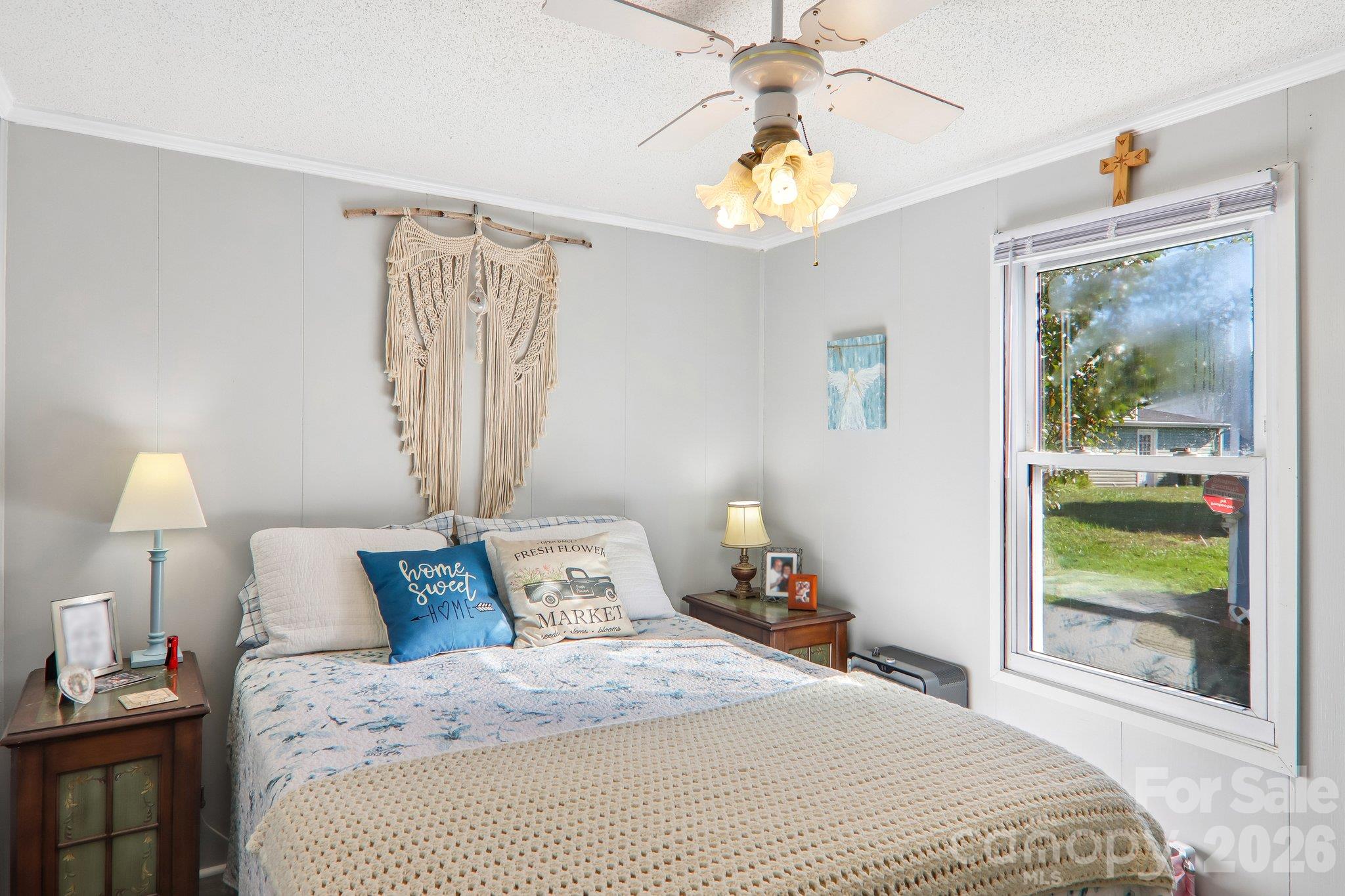 Single Family Residence at 304 Meadowbrook Court, Hendersonville, photo 31 of 48