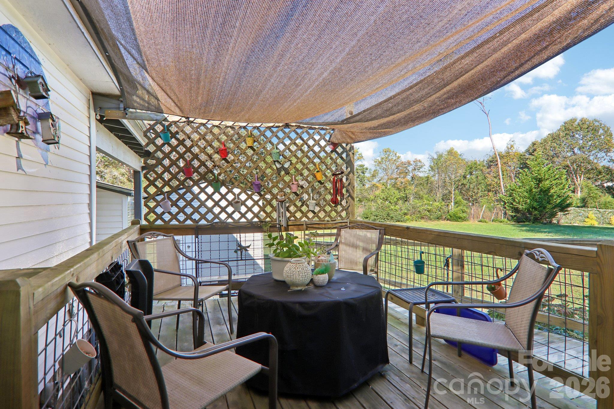Single Family Residence at 304 Meadowbrook Court, Hendersonville, photo 35 of 48