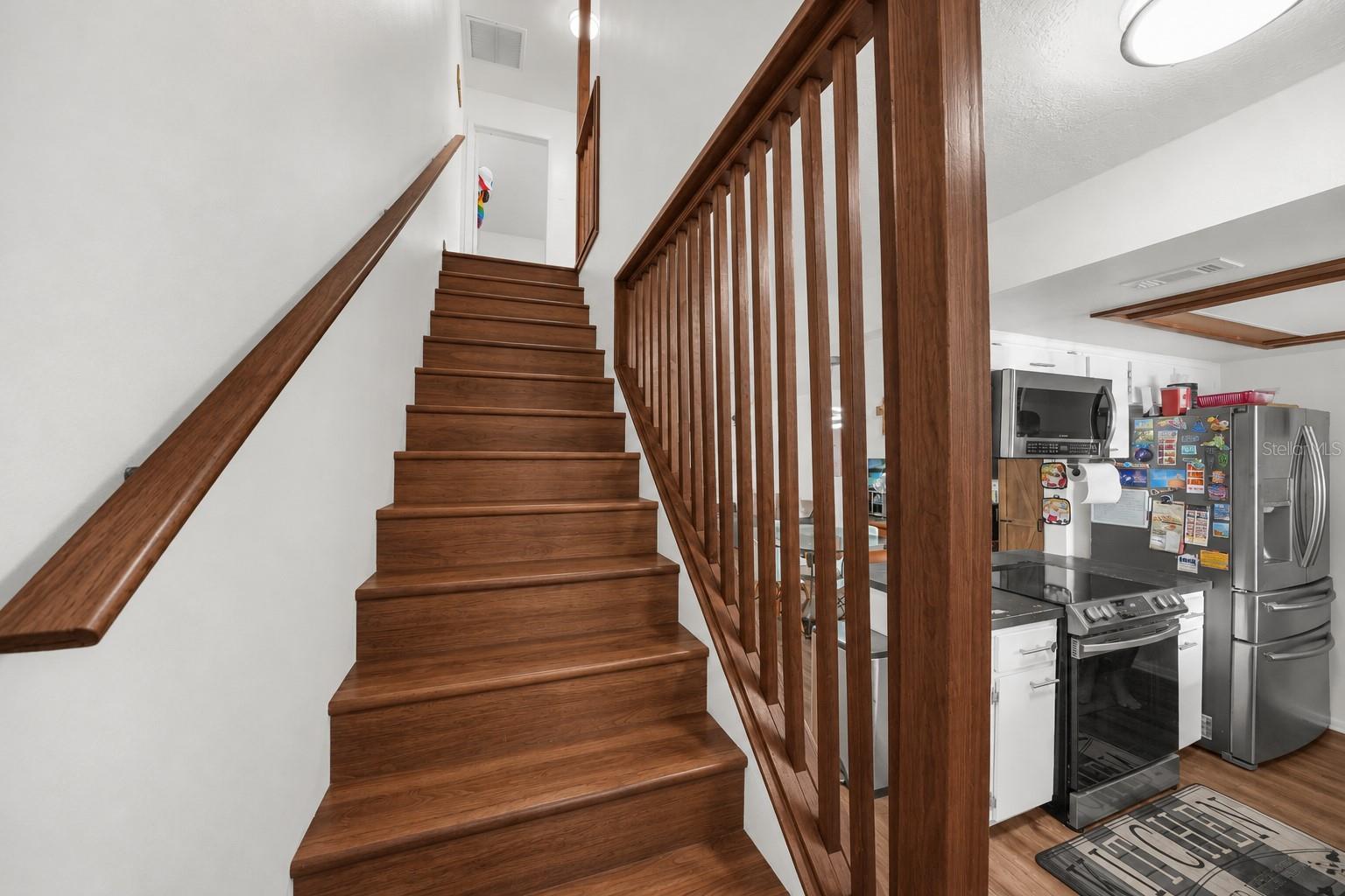 Townhouse at 4005 CYPRESS WILLOW CT, TAMPA, photo 9 of 15