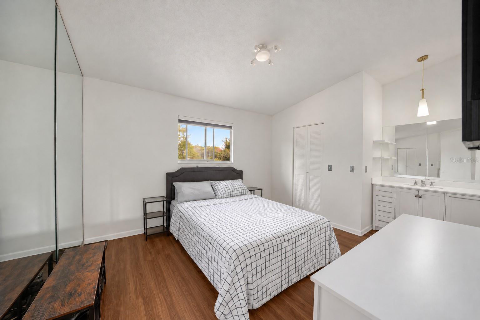 Townhouse at 4005 CYPRESS WILLOW CT, TAMPA, photo 10 of 15